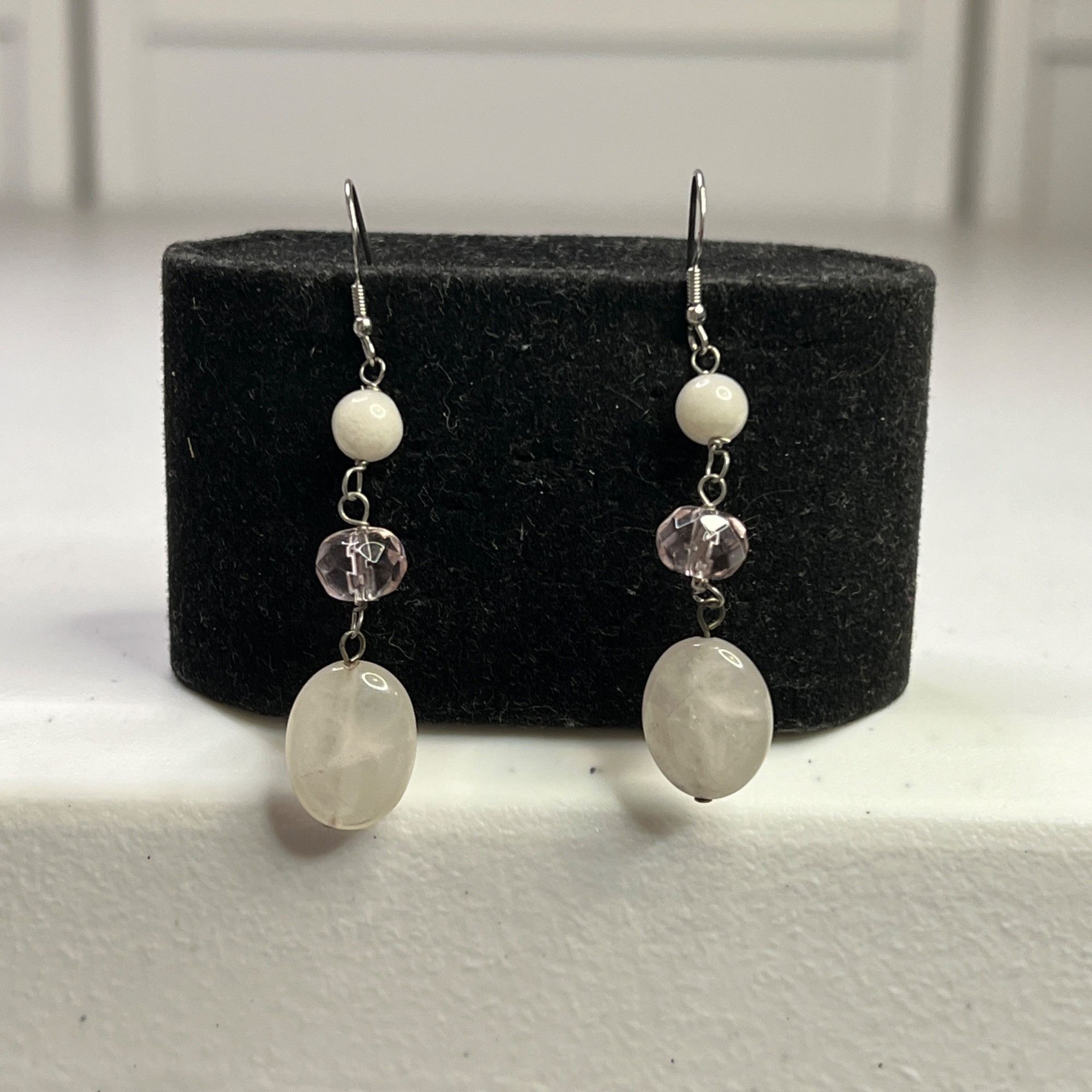 Designer Silver 925 Dangle Earrings With White & Pink Beads Size ONE SIZE - 1 Thumbnail