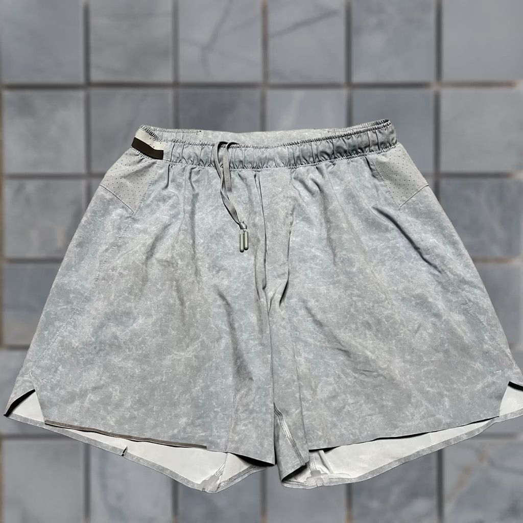 Lululemon Lululemon Shorts Mens Medium Surge Lined Short 6" Blue Dye M7AGES Stretch Run M Mens Blue Dye 6" Surge Lined Short Stretch Run Size US 31 - 1 Thumbnail