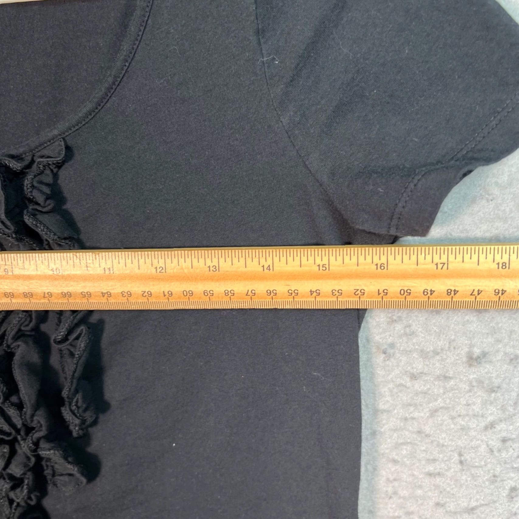 Ralph Lauren Lauren Ralph Lauren Womens XS Black Scoop Neck Tee W/ Ruffle Detail Bookends? Size XS / US 0-2 / IT 36-38 - 4 Thumbnail