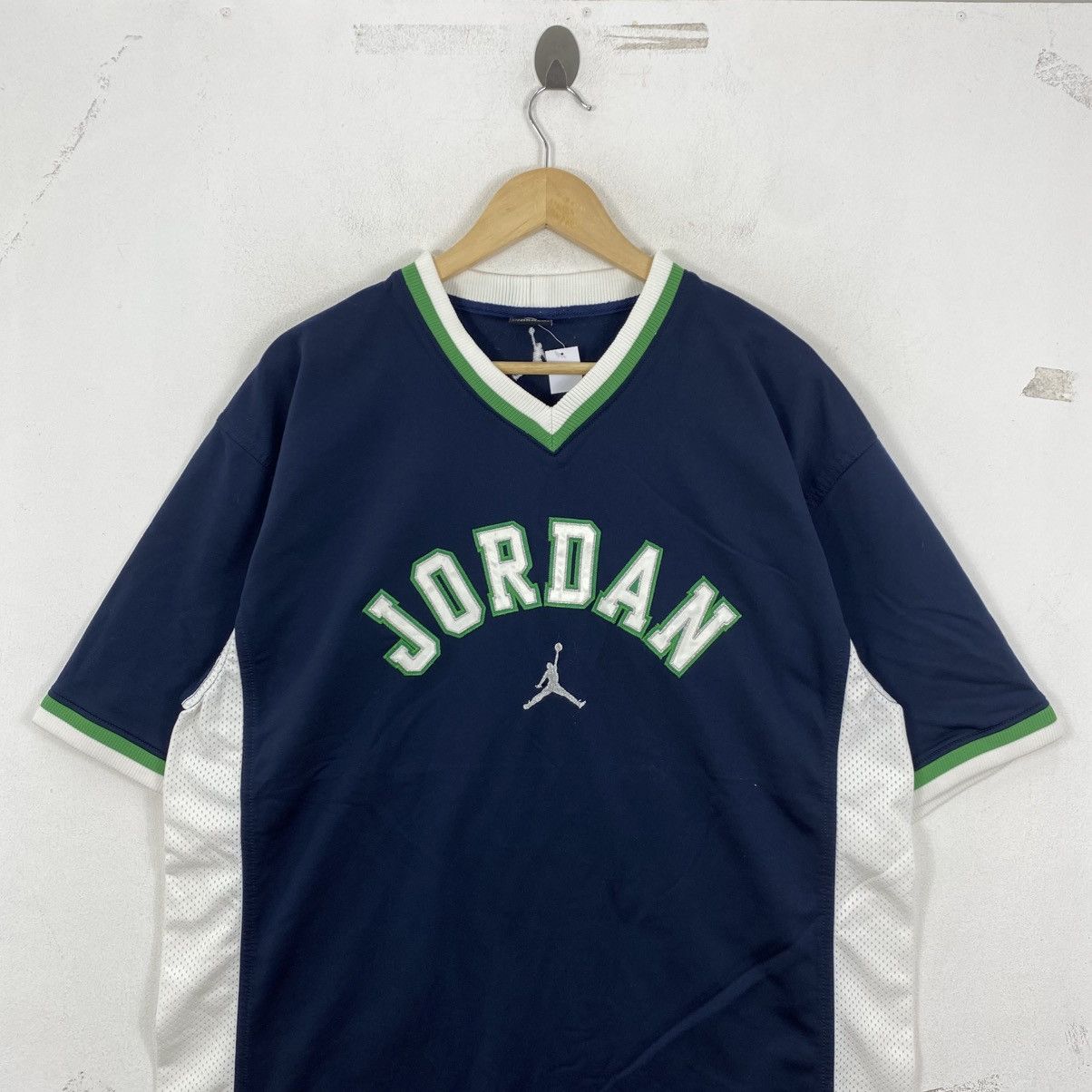 Jordan Brand Vintage Jordan Navy Blue Green V-Neck Mesh Jersey L Size US L / EU 52-54 / 3 - 3 Thumbnail