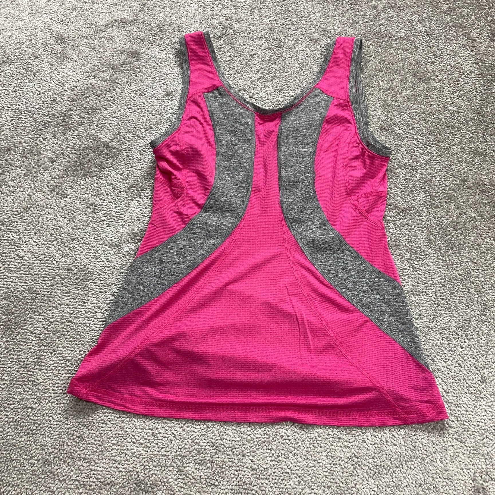 Pinko VINTAGE? No, not vintage. Unbranded Women Tank Top Sleeveless Athletic Active Pink Small Size S / US 4 / IT 40 - 2 Thumbnail