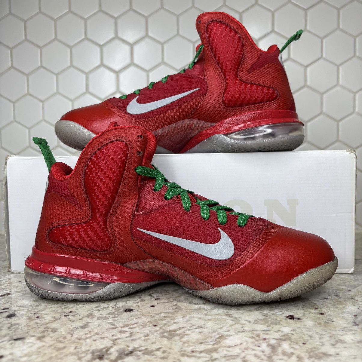 Nike Size 8-Nike LeBron 9 Christmas 2011ICY ❄️VERY CLEAN SHIP ASAP Size US 8 / EU 41 - 2 Thumbnail