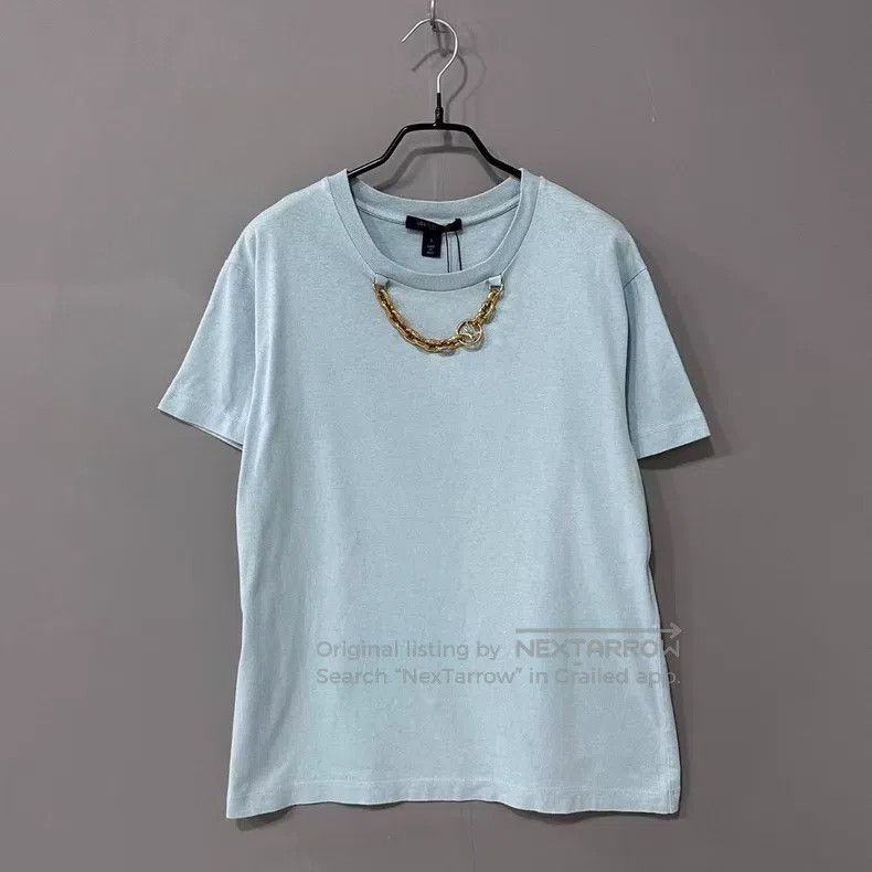 Louis Vuitton Louis Vuitton Gold chain logo light blue short sleeves Size US L / EU 52-54 / 3 - 1 Thumbnail