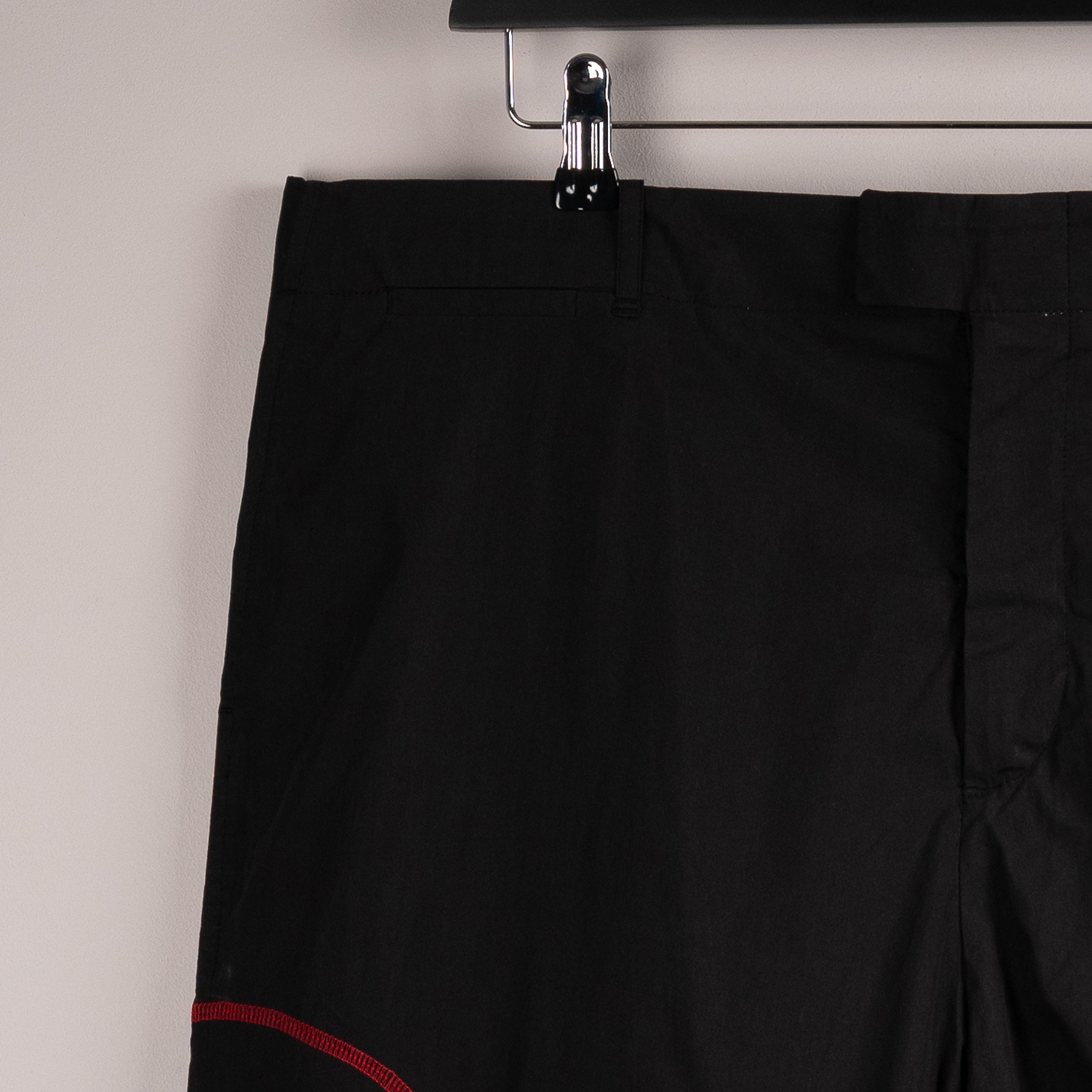 Craig Green Craig Green SS18 Contrast Stitch Shorts Black/Red Size US 36 / EU 52 - 8 Thumbnail