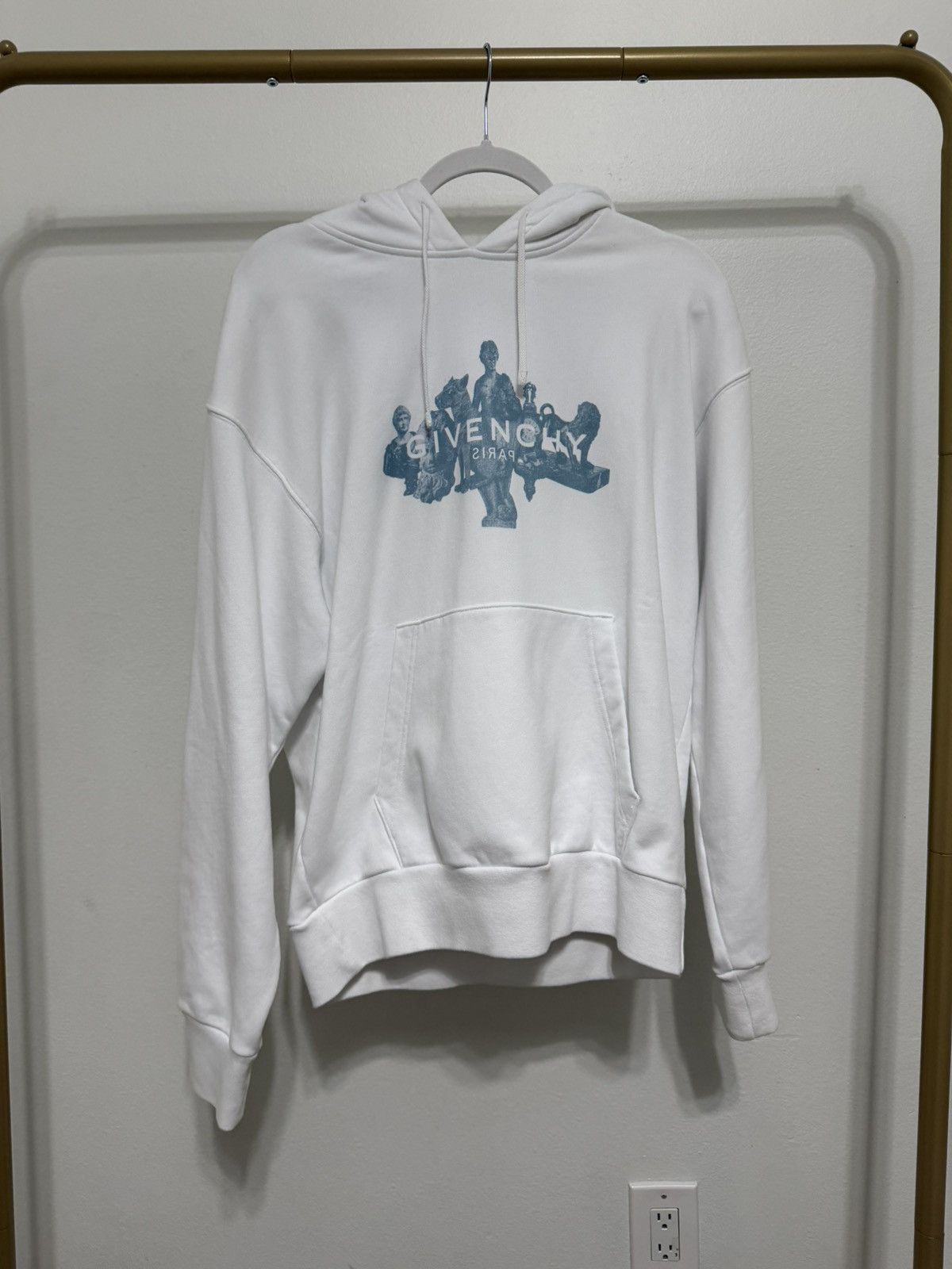 Givenchy Givenchy Paris Graphic Hoodie – BNWT – Retail $700 Size US S / EU 44-46 / 1 - 1 Thumbnail