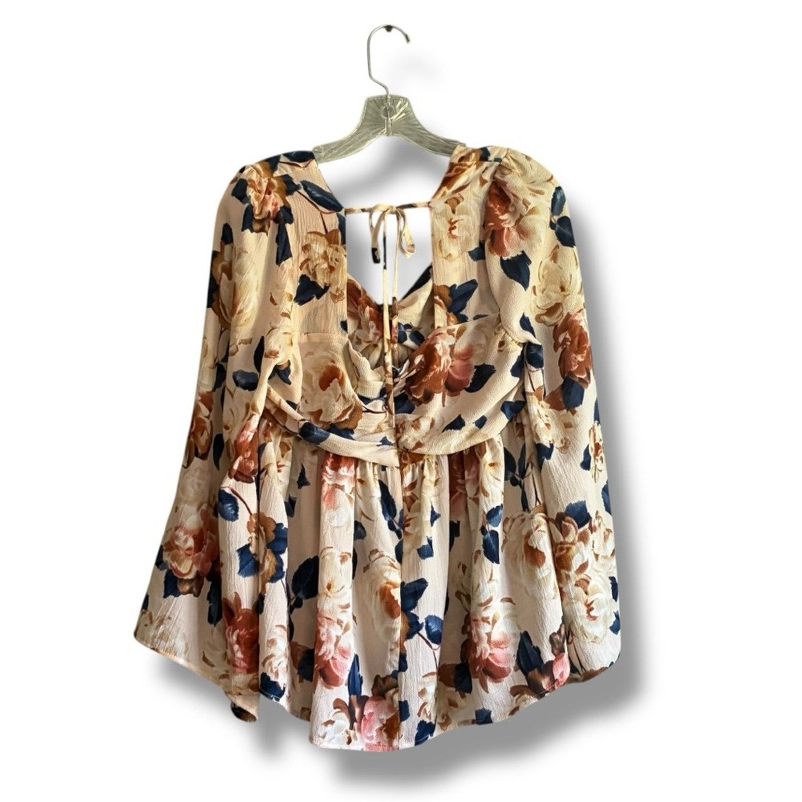 Other Entro boho cottagecore babydoll floral top with bell sleeves Size L / US 10 / IT 46 - 8 Thumbnail