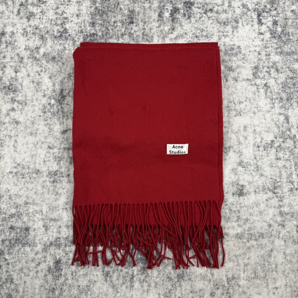 Acne Studios Acne Studios Red Virgin Wool Fringe Logo Scarf Size ONE SIZE - 1 Thumbnail