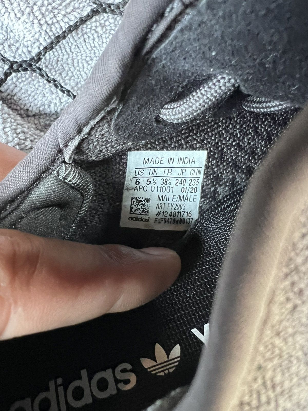 Yeezy Yeezy 350 boost Size US 6 / EU 39 - 3 Thumbnail