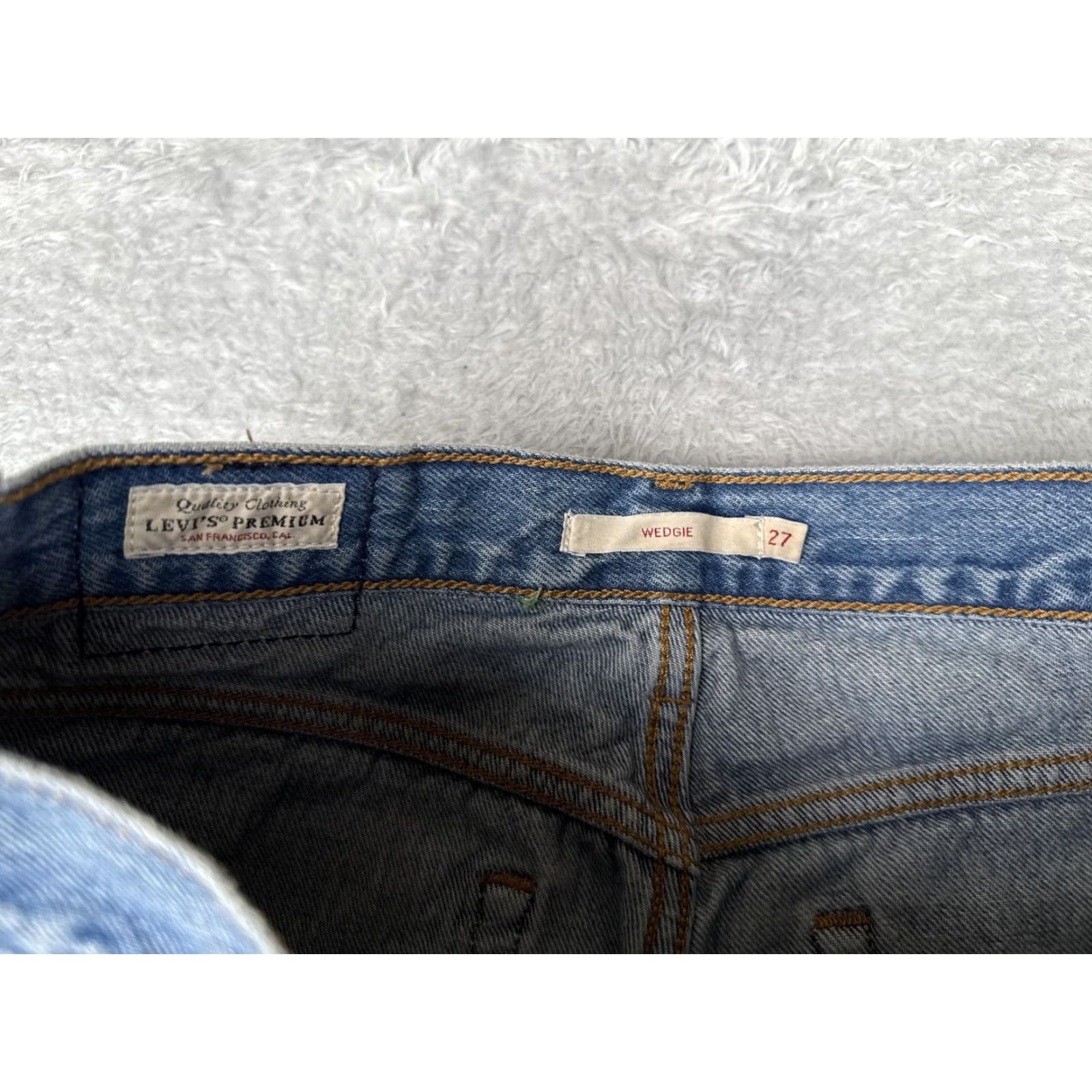 Levi's Levi's Wedgie Fit Jeans Women 27 Blue Distressed Button Fly High Rise Straight 5-Pocket Denim 100% Cotton Midi Blue Size 27" / US 4 / IT 40 - 6 Thumbnail
