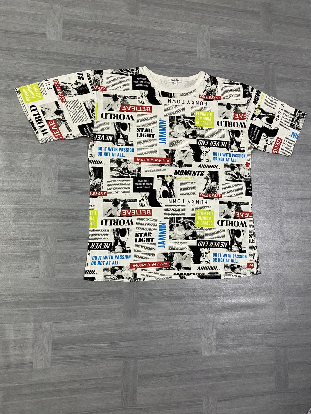 Japanese Brand Thunder Storm Newspaper Headlines Tees Size US XL / EU 56 / 4 - 3 Thumbnail