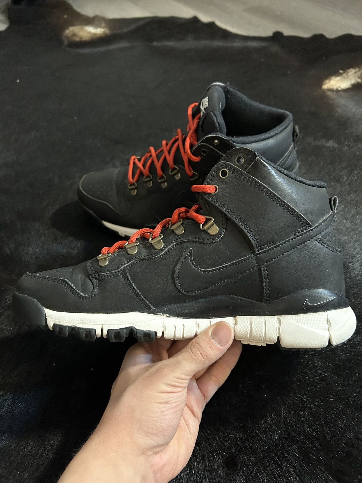 Nike Nike Sb Dunk High Winter Boot Black Sail Size US 9 / EU 42 - 2 Thumbnail