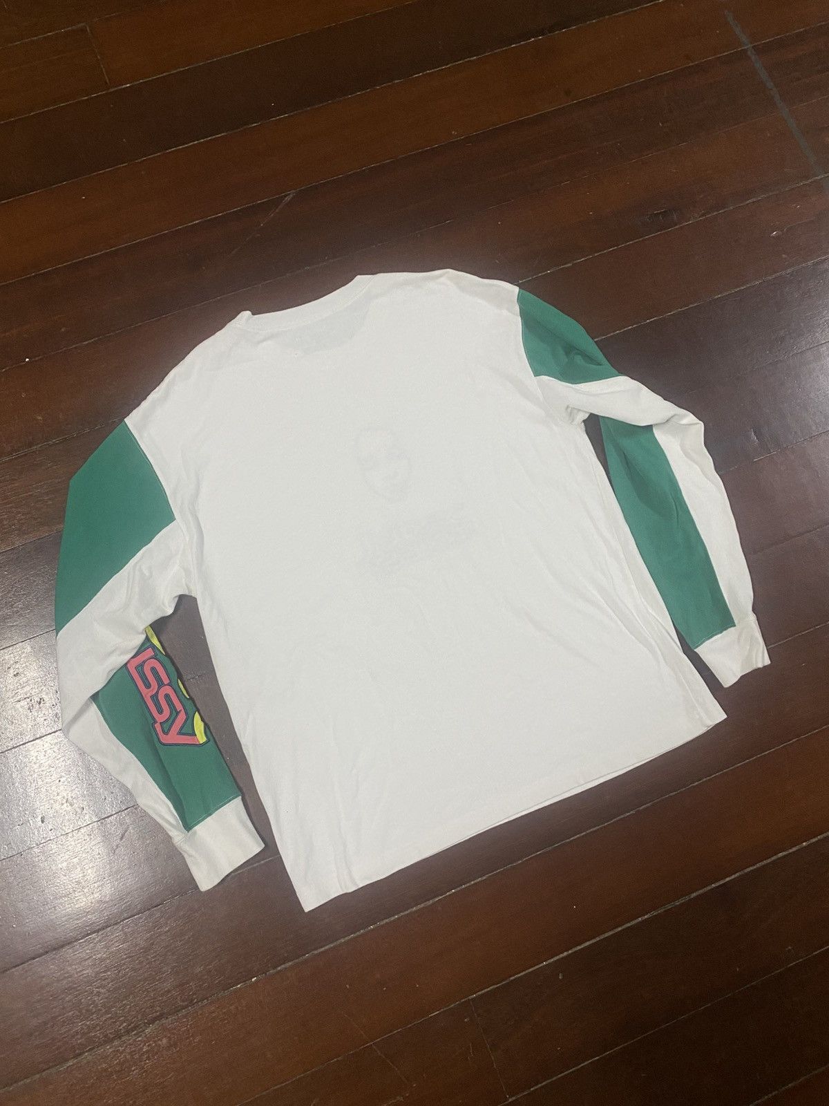 X-LARGE Rare X-GIRL moussy SWEATSHIRT Size US L / EU 52-54 / 3 - 8 Thumbnail