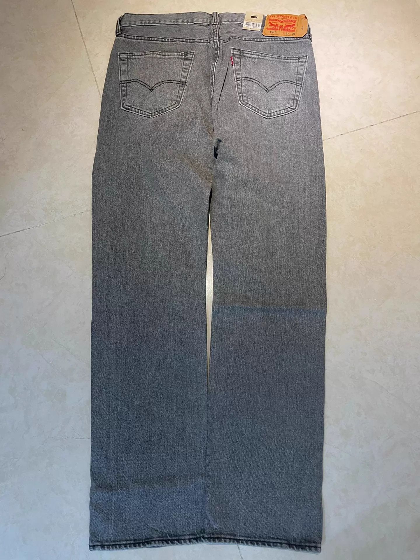 Levi's Levi's 501 Mid-Waist Straight Light Gray Wash Jeans Vintage Size US 33 - 3 Thumbnail