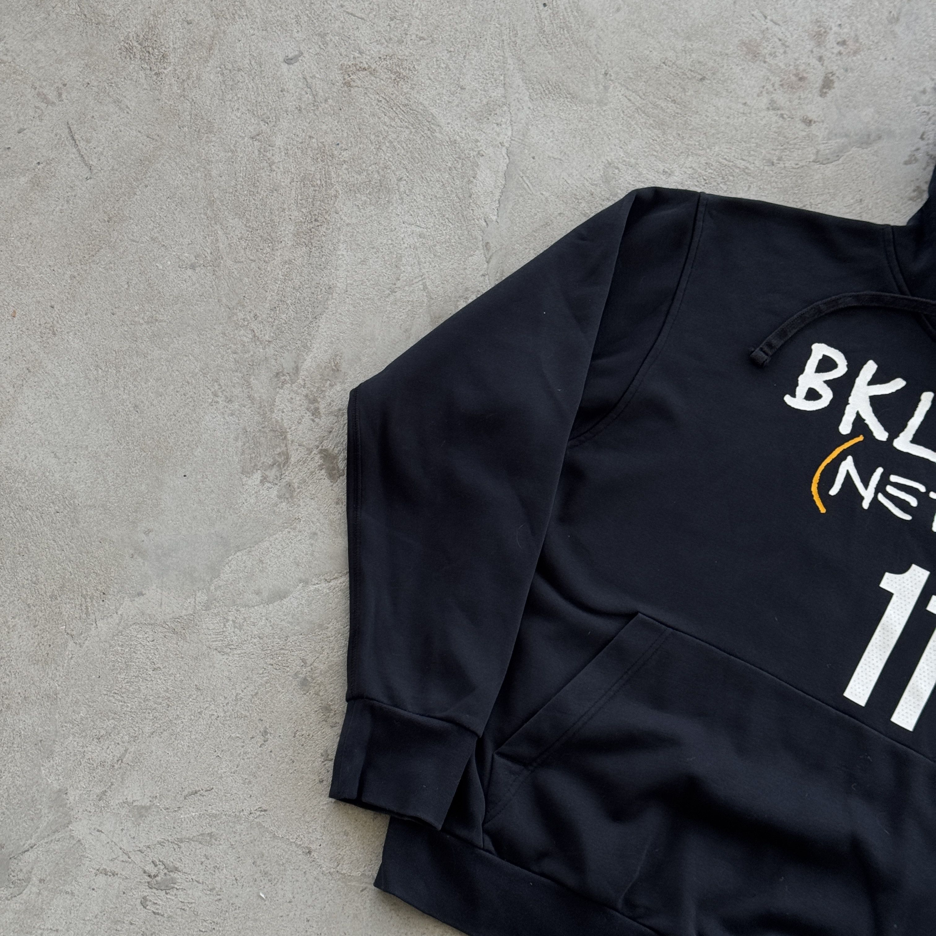 Nike Nike NBA Brooklyn Nets Kyrie Irving 11 Hoodie Black Large Size US L / EU 52-54 / 3 - 4 Thumbnail