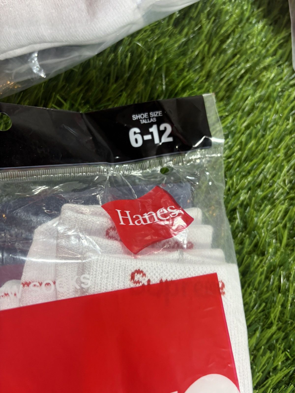 Supreme Supreme x Hanes Crew Socks Size ONE SIZE - 5 Thumbnail