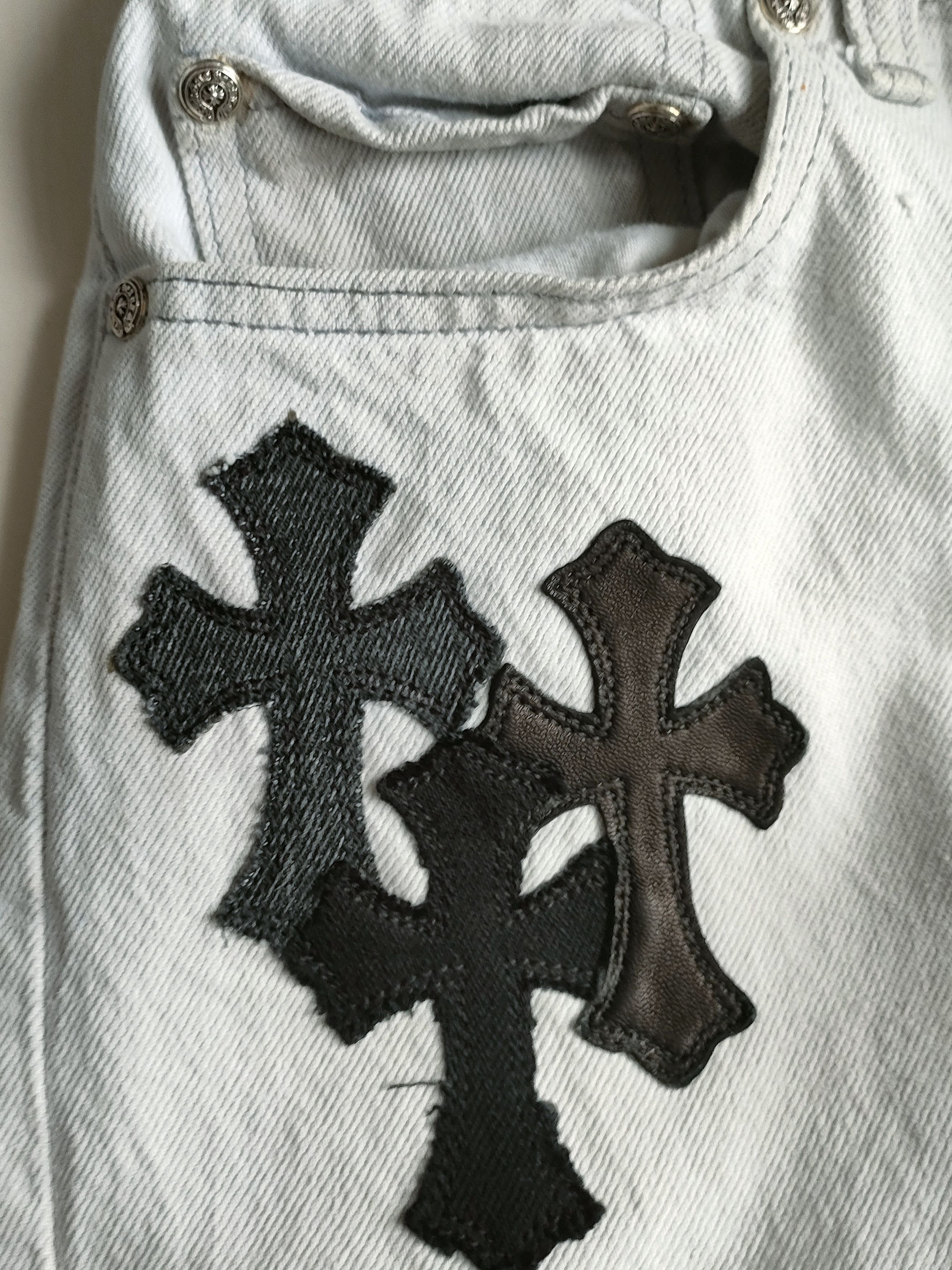 Chrome Hearts Chrome Hearts Silver Cross Patches Light Gray Jeans Size 27" / US 4 / IT 40 - 5 Thumbnail