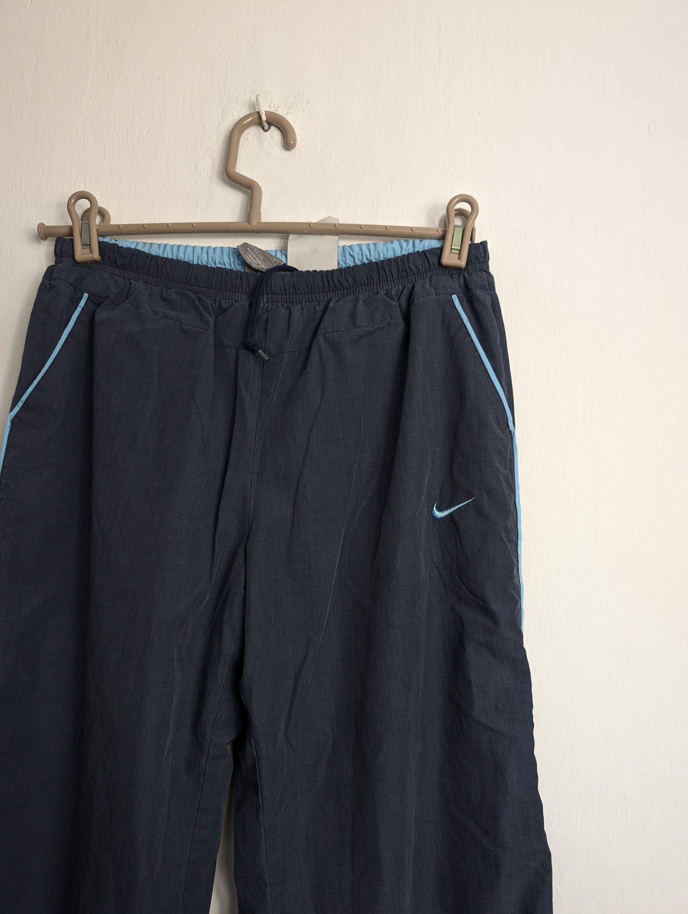 Nike × Vintage Vintage Nike Y2K Track Pants Streetwear Wide Baggy Size 26" / US 2 / IT 38 - 1 Thumbnail