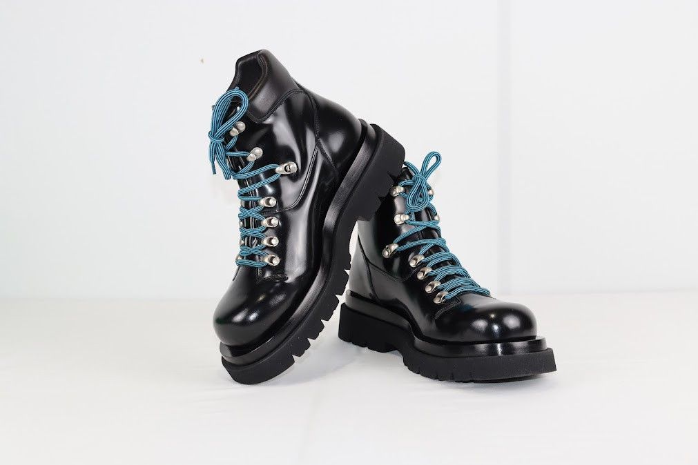 Bottega Veneta o1rshd1 Q:2 / Hiking Lug Gloss Vinyl Boots in Black Size US 9 / EU 42 - 9 Thumbnail
