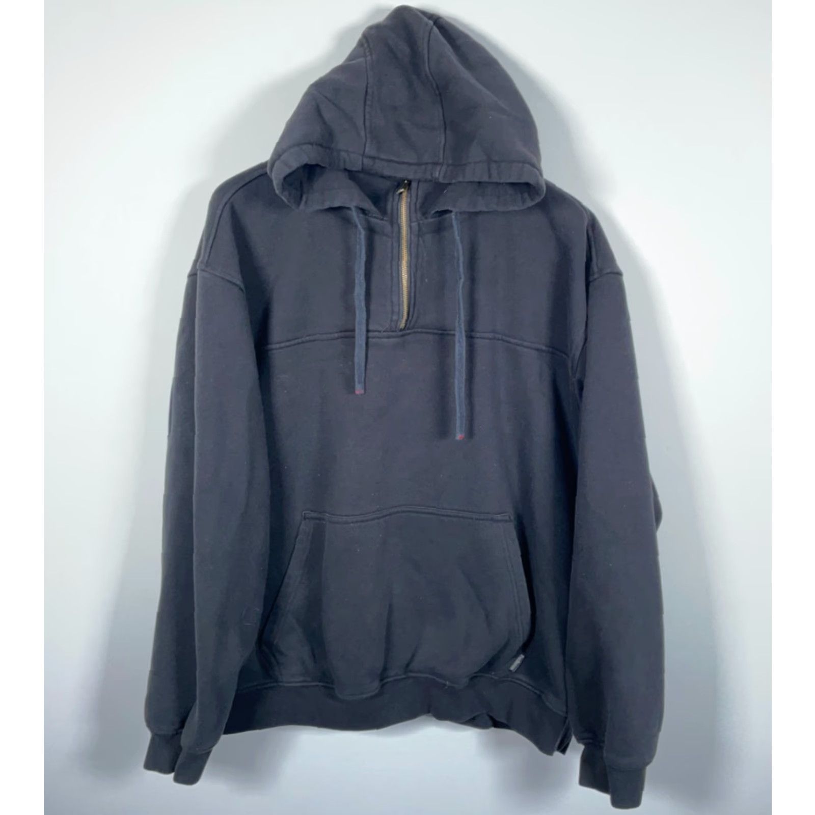 Vintage FiveBrother Hoodie Men 2XL Black Heavyweight Pullover Crew Neck Drawstring Pockets Size US XXL / EU 58 / 5 - 2 Thumbnail