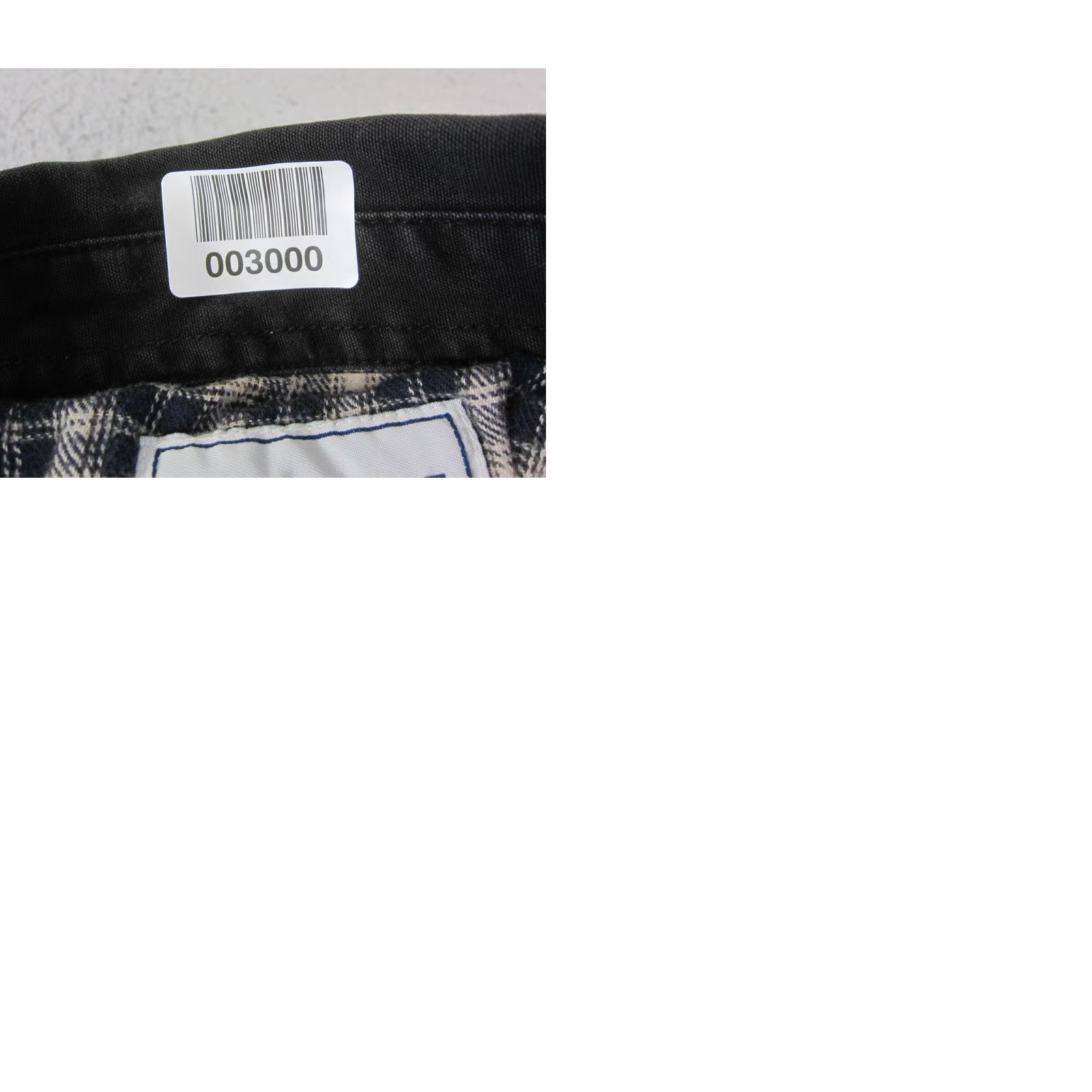 Cherokee VINTAGE Cherokee Shirt Mens L Black Canvas Button-Up Shacket Workwear 80s USA Button Down Collar Size US L / EU 52-54 / 3 - 9 Thumbnail