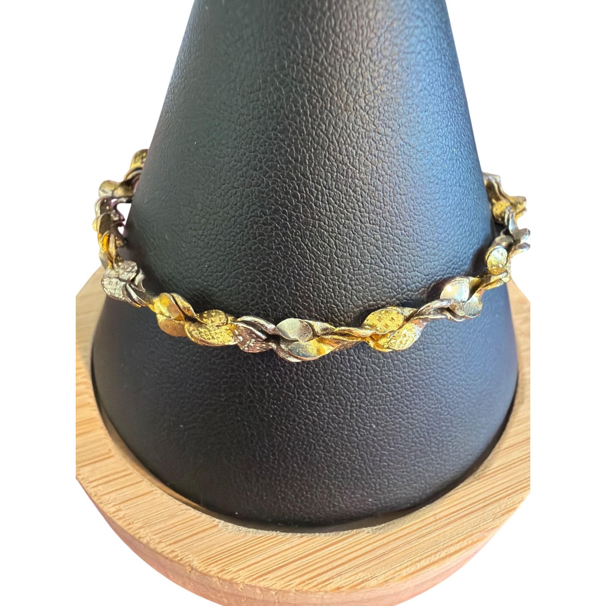 Other Vintage Gold Silver Tone Twist Chain Bracelet Textured 7" Es Size ONE SIZE - 1 Thumbnail