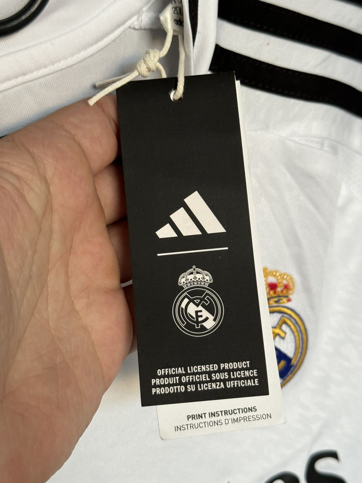 Adidas New KIDS Real Madrid 24/25 Home Bellingham Football Jersey Size US S / EU 44-46 / 1 - 11 Thumbnail