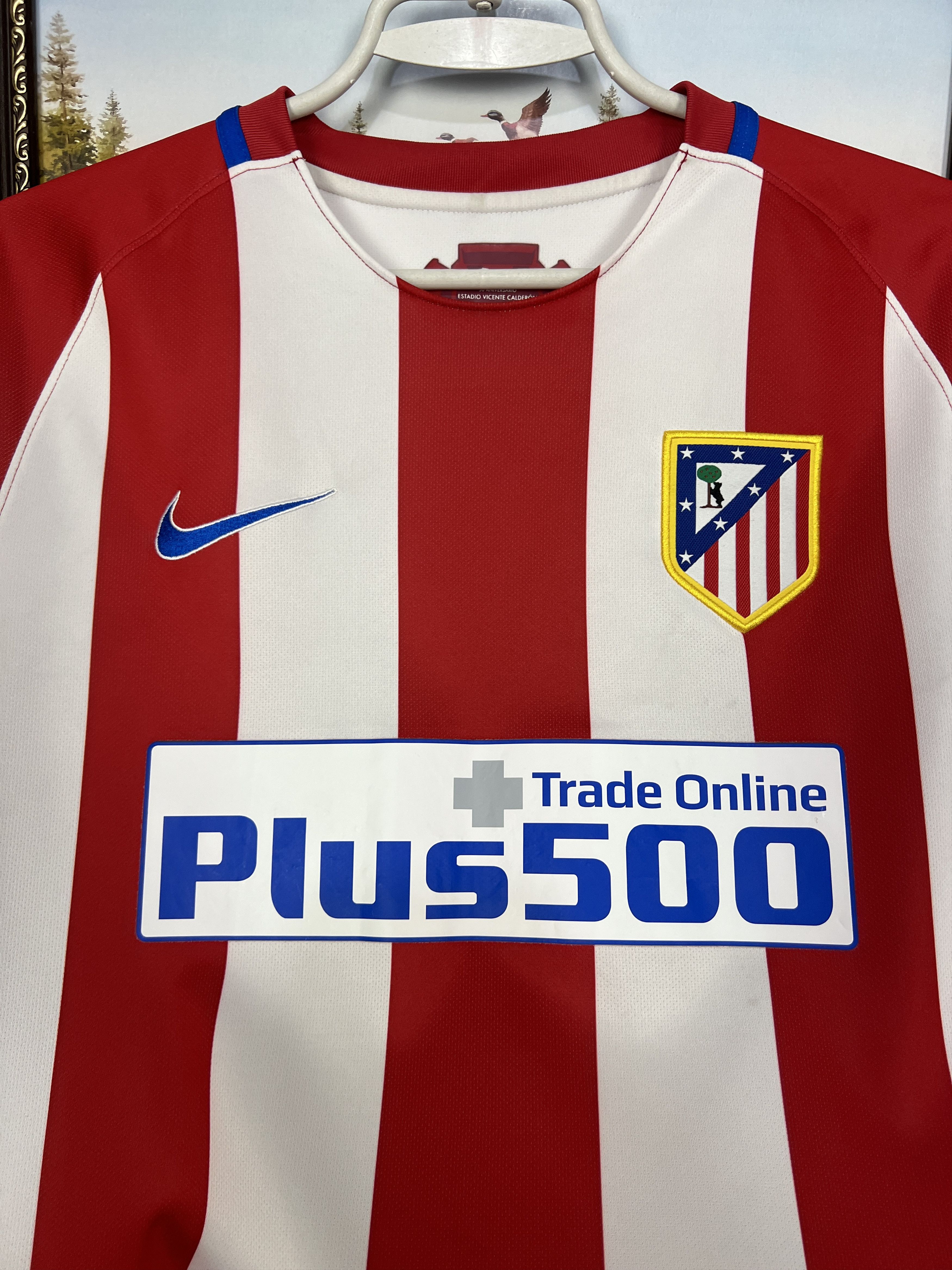 Nike Atletico Madrid Home football shirt 2016 Soccer Nike Jersey Size US L / EU 52-54 / 3 - 3 Thumbnail