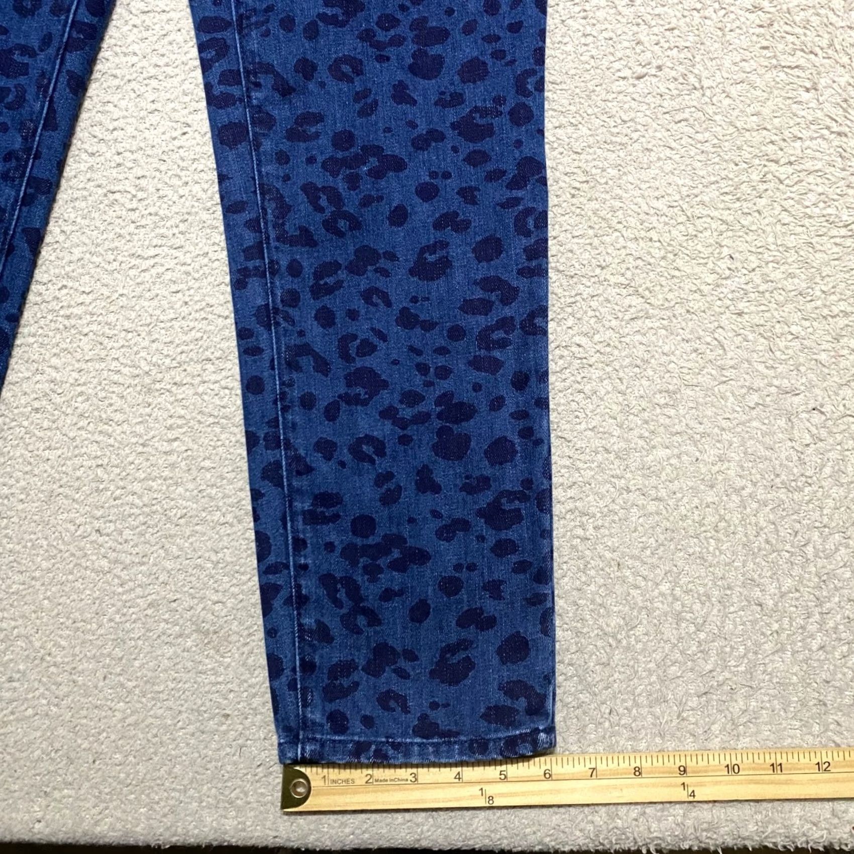 Talbots Talbots Jeans Slim 10 Blue Denim Leopard Print Straight High Rise Women 10 Jeans pants Size 32" / US 10 / IT 46 - 5 Thumbnail