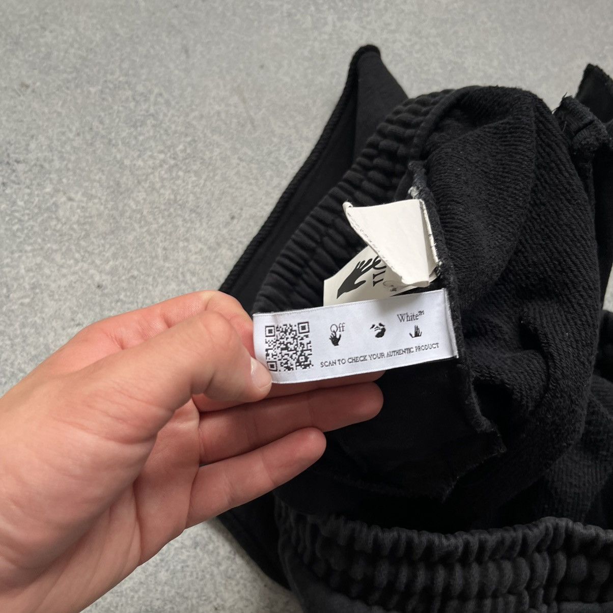 Off-White Off White Shorts Size US 32 / EU 48 - 7 Thumbnail