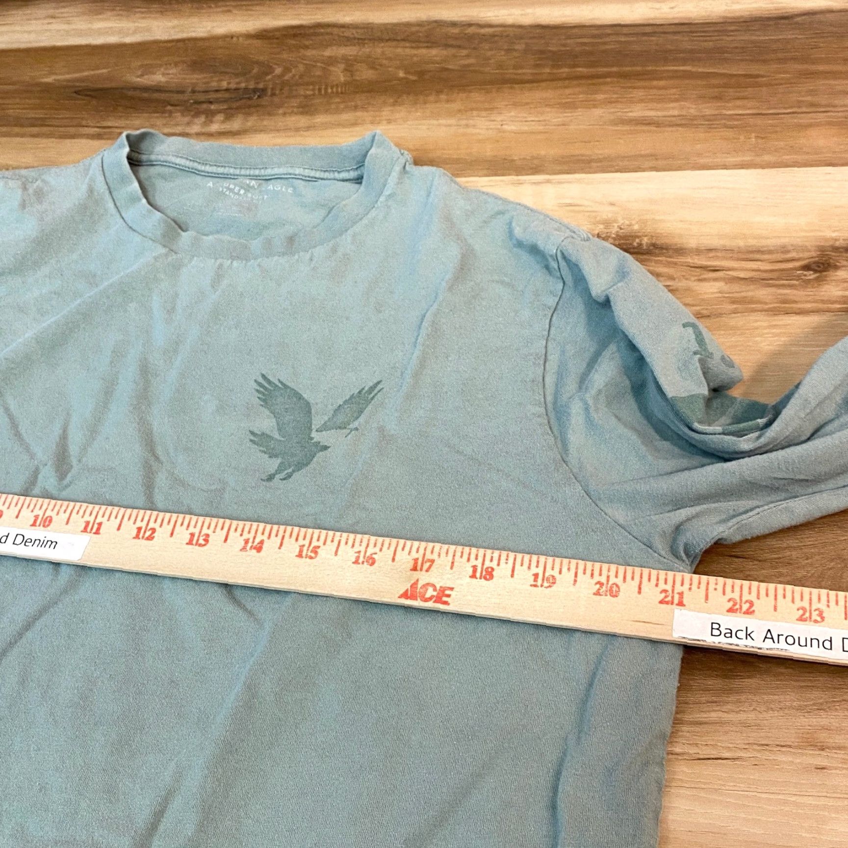 American Eagle Outfitters VINTAGE has no; ignore. Provide title: "American Eagle T-Shirt Long Sleeve Mens LT Green Crew Neck Logo Graphic Print All Seasons" Size US L / EU 52-54 / 3 - 4 Thumbnail