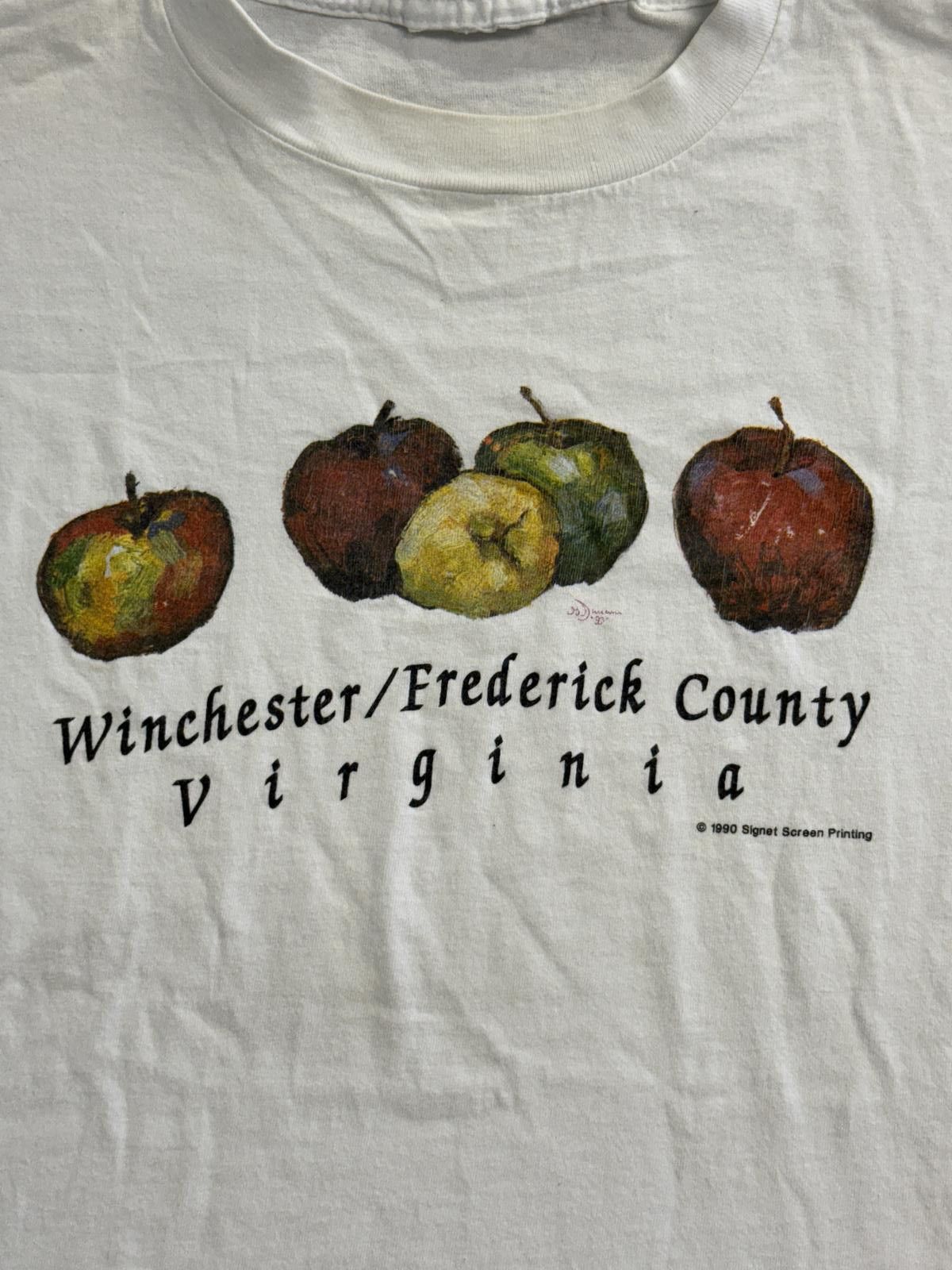 Designer VTG Apple Art T-shirt Winchester Frederick County Virginia Size US M / EU 48-50 / 2 - 2 Thumbnail