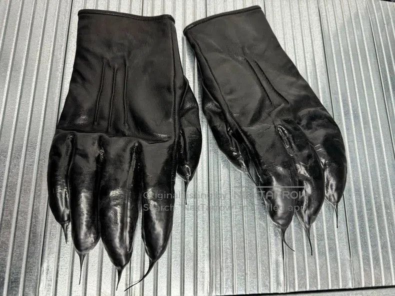Carol Christian Poell Carol Christian Poell CCP Gloves . Size ONE SIZE - 4 Thumbnail
