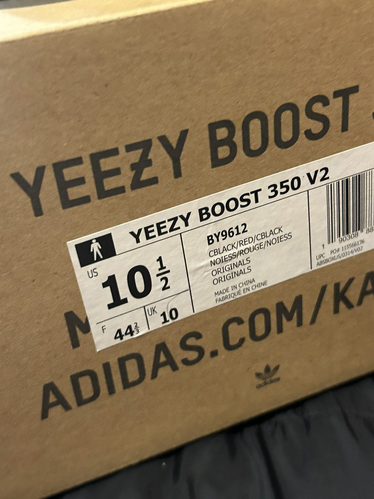 Adidas Yeezy 350 core red black 2016 NEW DS Size US 10.5 / EU 43-44 - 6 Thumbnail