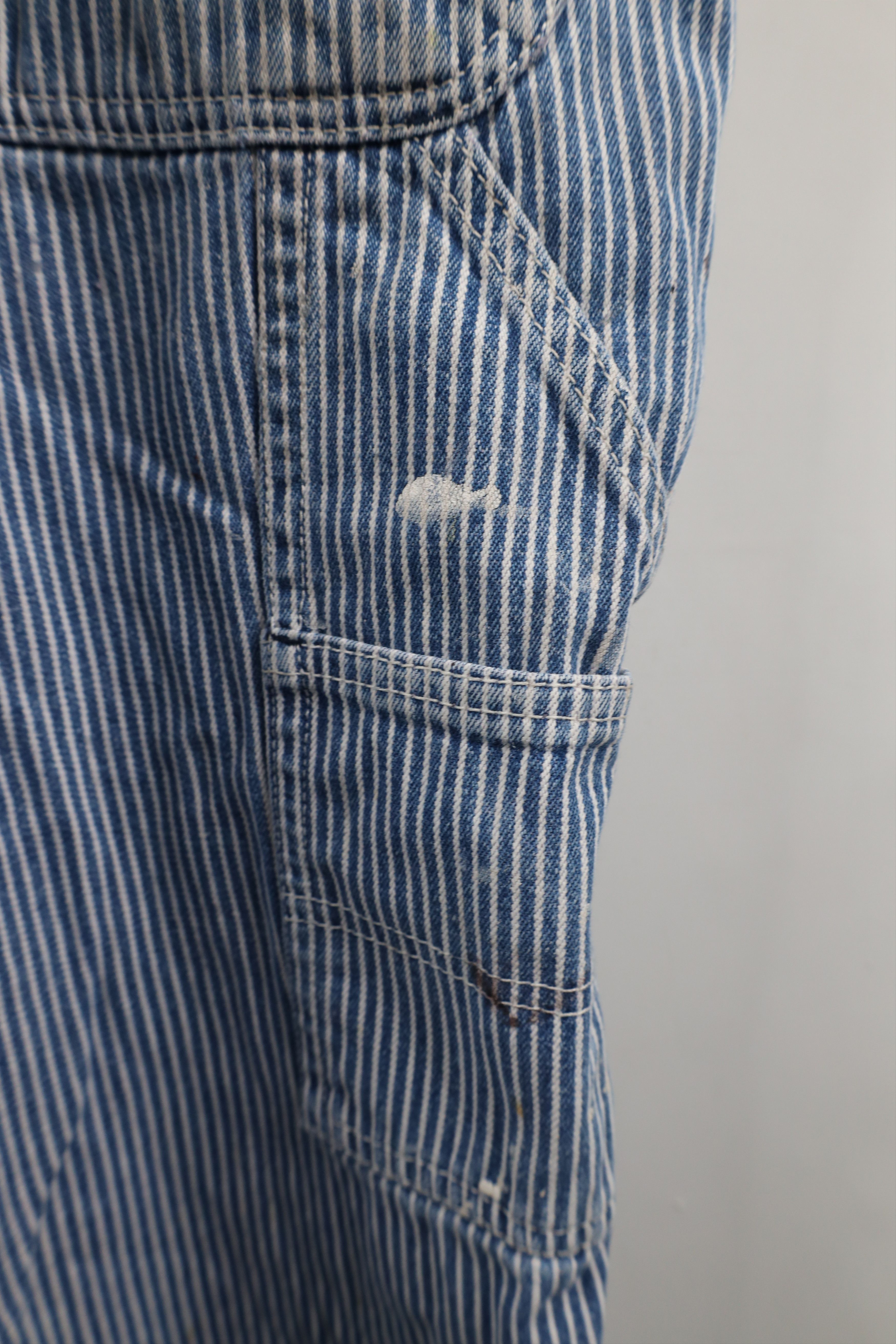Vintage Vintage 90s Streetwear Thrashed Hickory Striped Overalls Size US 42 / EU 58 - 14 Thumbnail