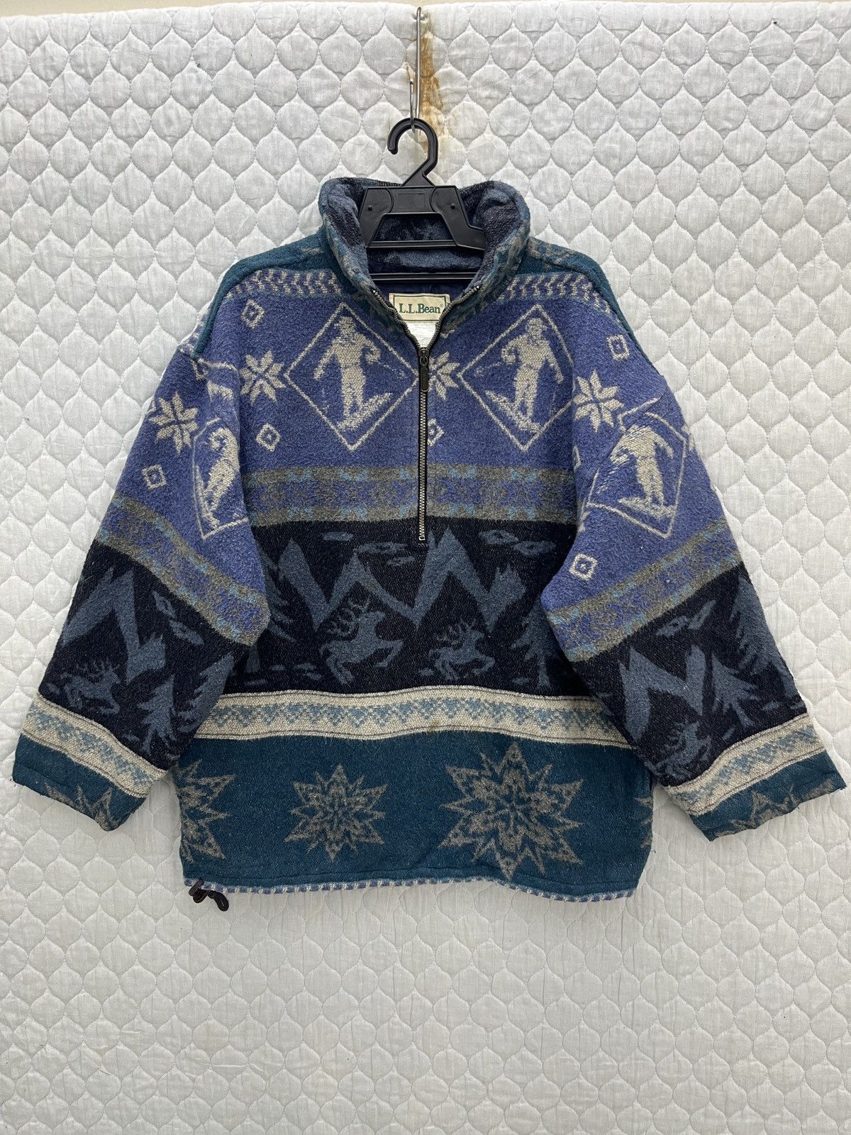 image of L L Bean x Native Steals VTG Ll Bean Native Pullover Half Zipper Sweatshirt, Men's (Size Medium)