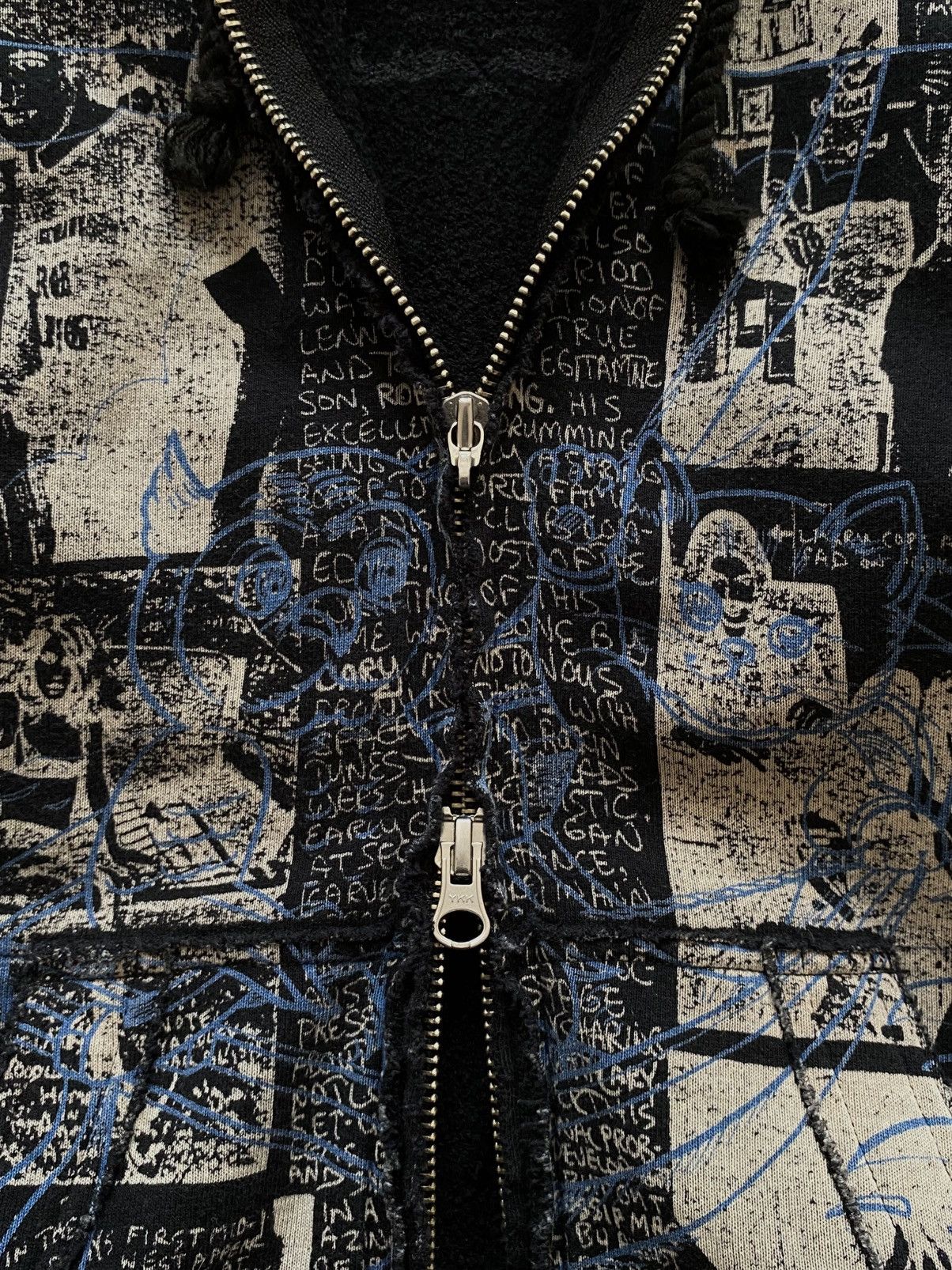 SOLD ) Hysteric Glamour x Destroy all monsters zip up