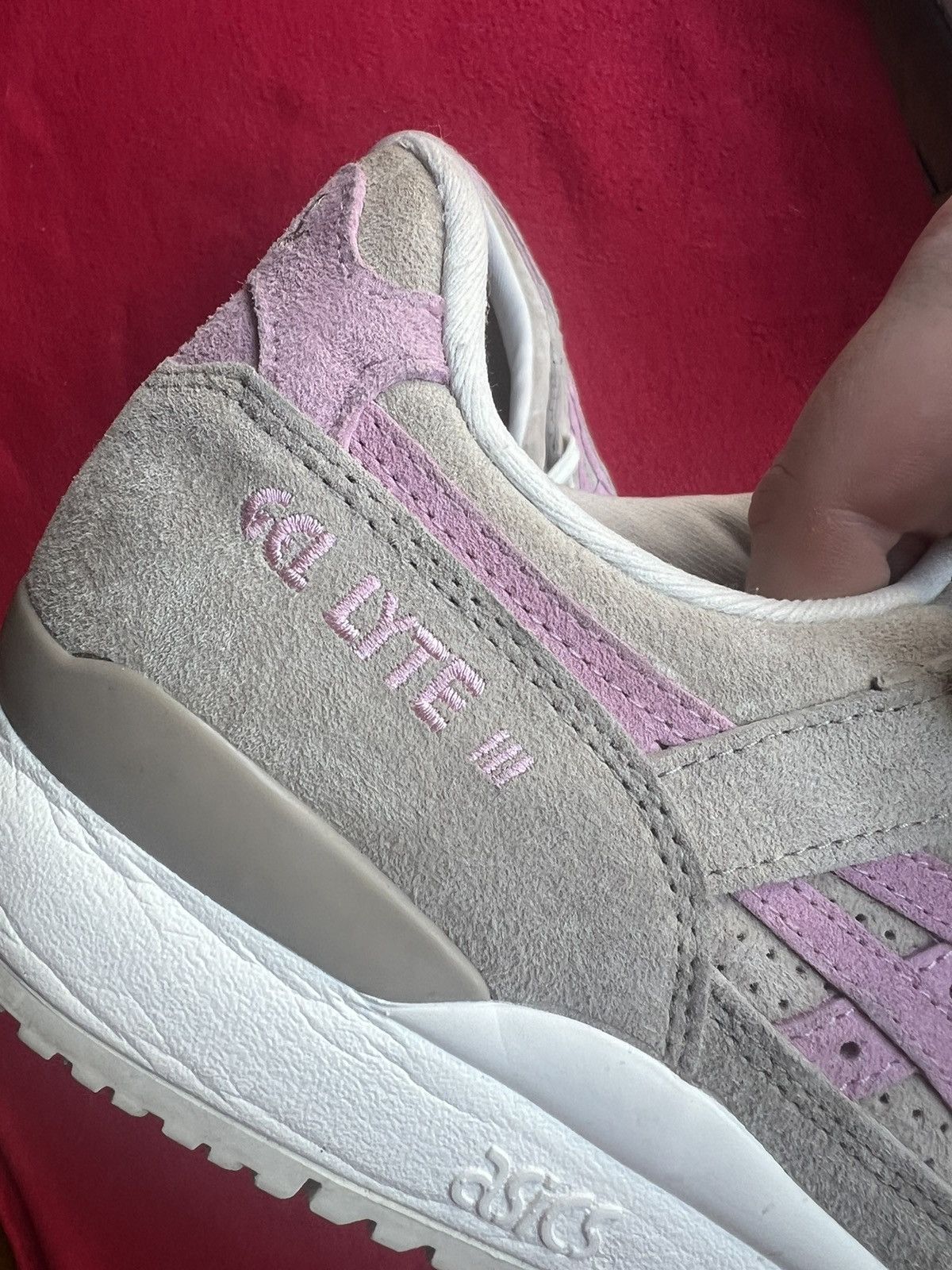 Asics ASICS Gel-Lyte III Wood Crepe Plum Blossom Size US 10.5 / EU 43-44 - 6 Thumbnail