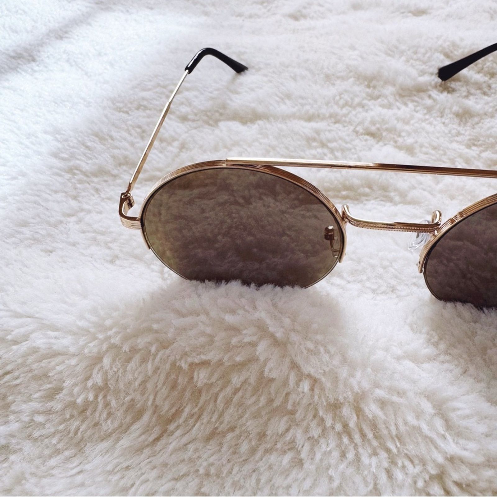 Other Carly Mirrored Gold Chic Round Sunglasses Size ONE SIZE - 5 Thumbnail