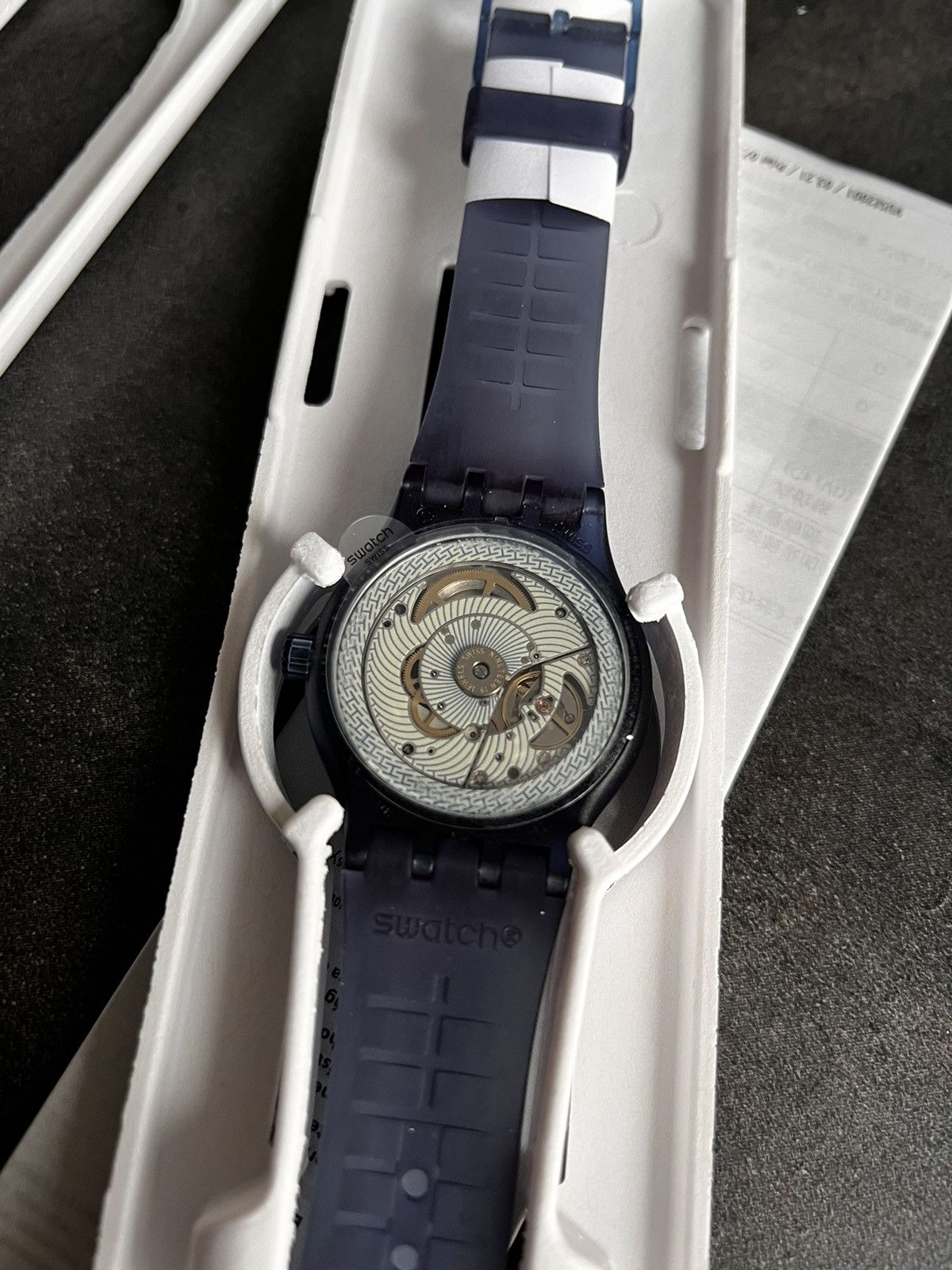 Swatch SWATCH SISTEM51 HODINKEE STOPLIGHT NEON REMIX Size ONE SIZE - 2 Thumbnail