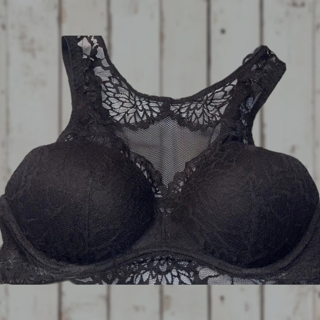 Victoria's Secret Victoria’s Secret PINK Bra Bralette Lace Wireless Padded PushUp Pullover M Black Women’s PINK Bralette Lace Bra Size ONE SIZE - 1 Thumbnail