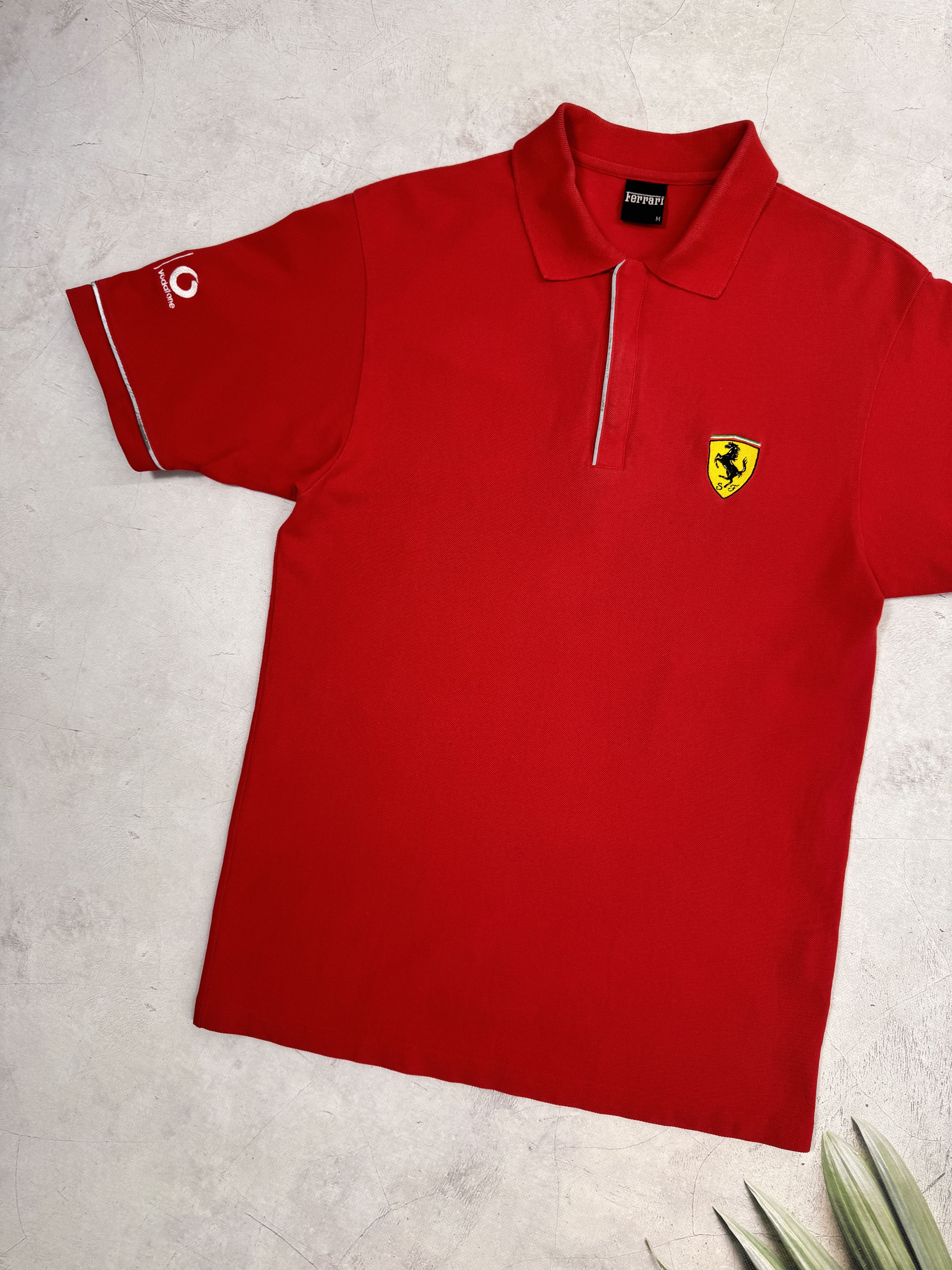 Ferrari × Formula 1 × Vintage 2000 Ferrari & Vodafone Polo T-Shirt Racing Formula1 Team Size US M / EU 48-50 / 2 - 2 Thumbnail