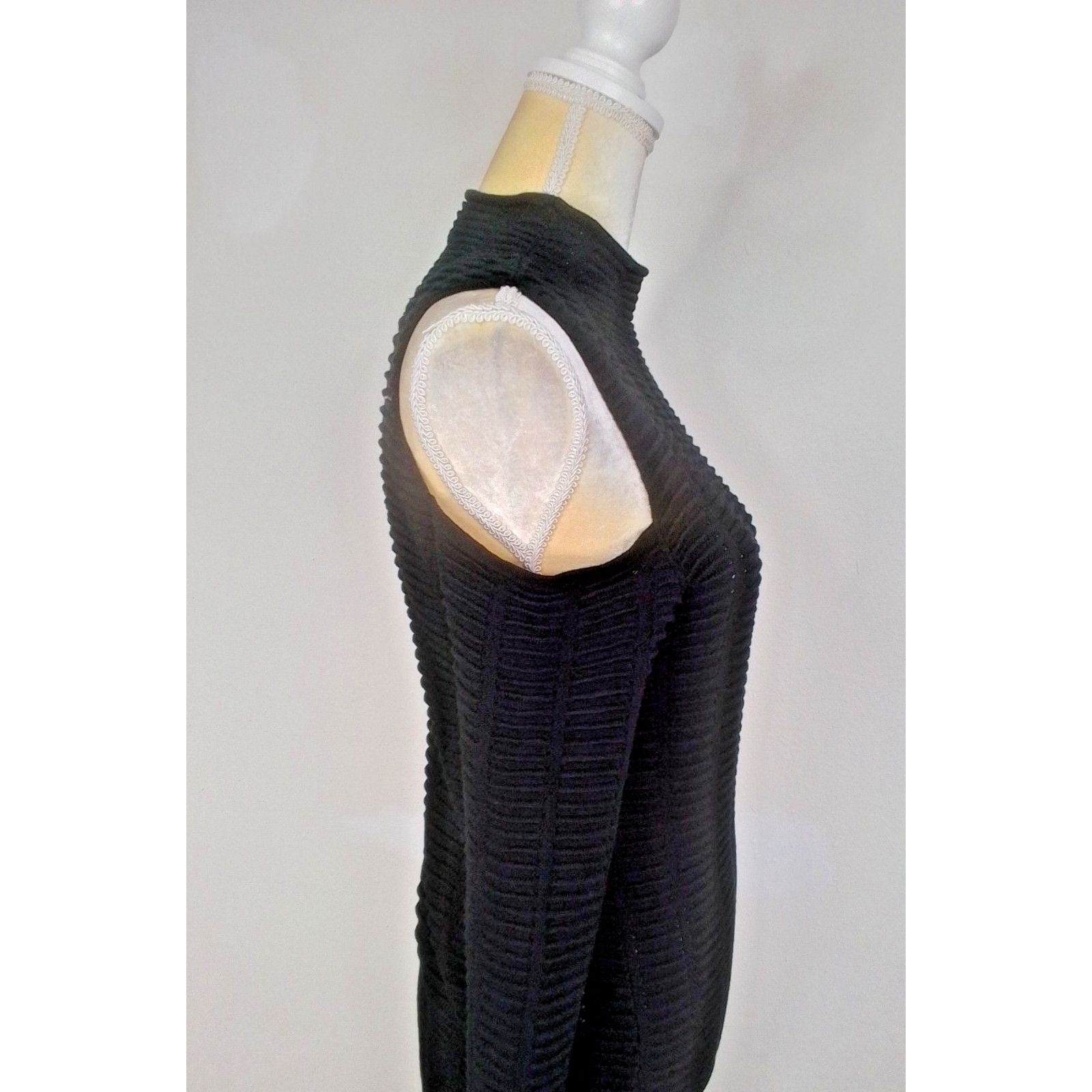 French Connection French Connection Sweater Dress Women's 4 NWT Cold Shoulder Size S / US 4 / IT 40 - 4 Thumbnail