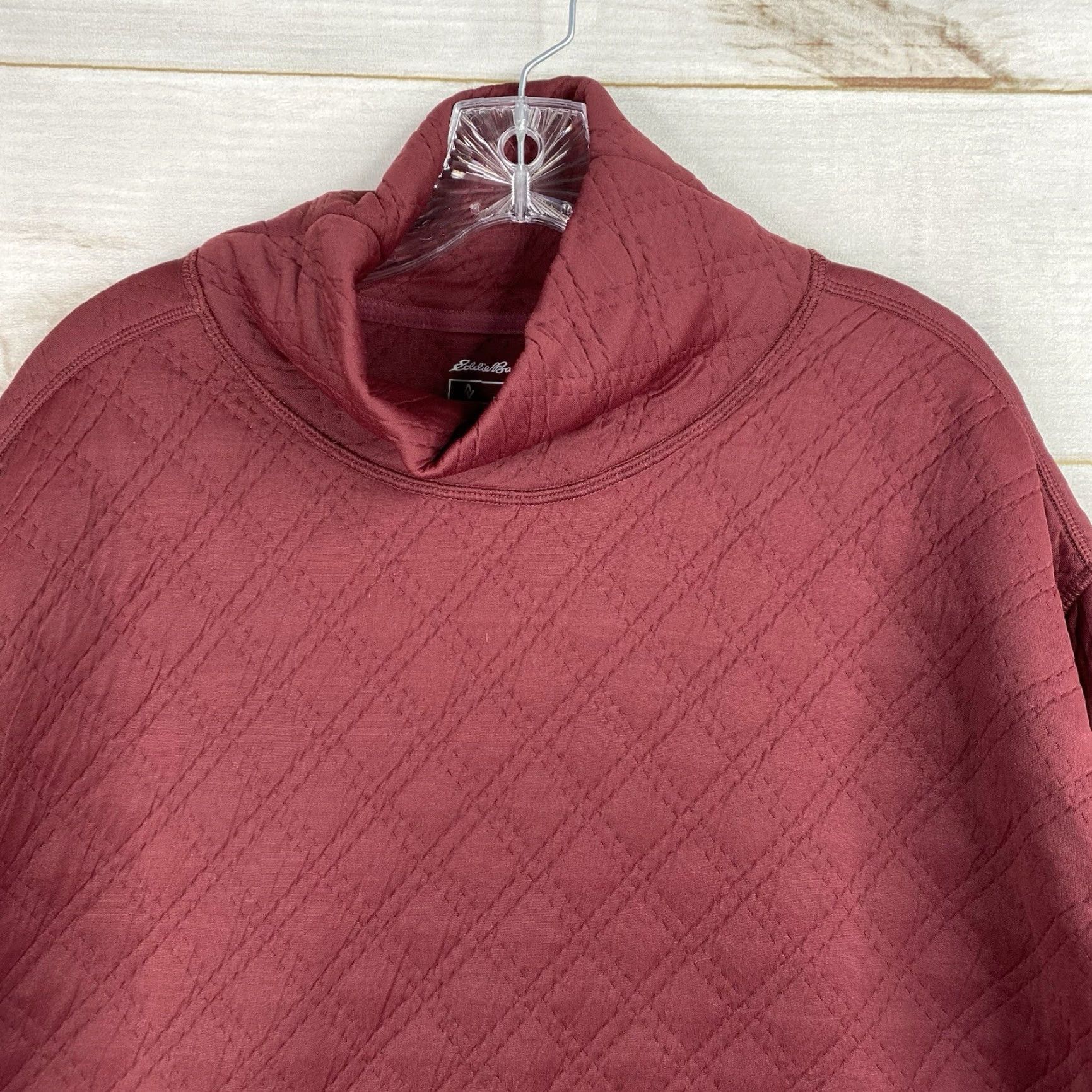 Eddie Bauer Eddie Bauer Sweater Women L Ascents Burgundy Quilted Pullover Mock Neck Top Size L / US 10 / IT 46 - 2 Thumbnail