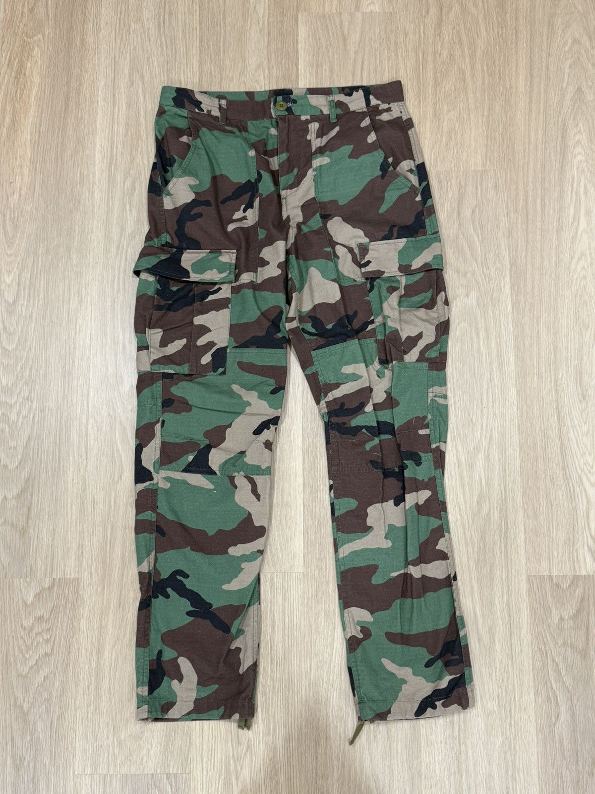 October's Very Own OVO - CAMO CARGO PANTS Size US 32 / EU 48 - 1 Thumbnail