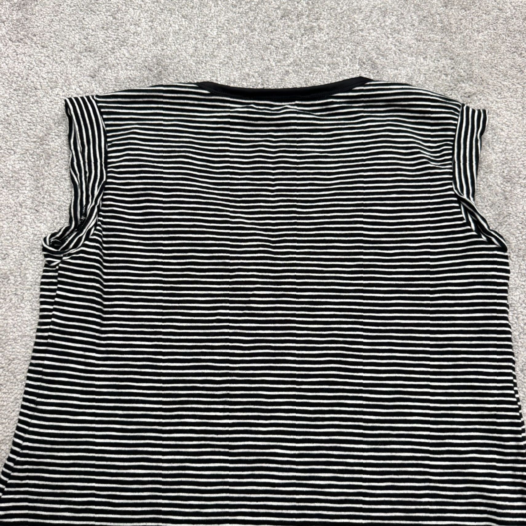 White House Black Market White House Black Market Sleeveless Striped V-Neck Blouse Womens Medium Casual Knit Top Size M / US 6-8 / IT 42-44 - 3 Thumbnail