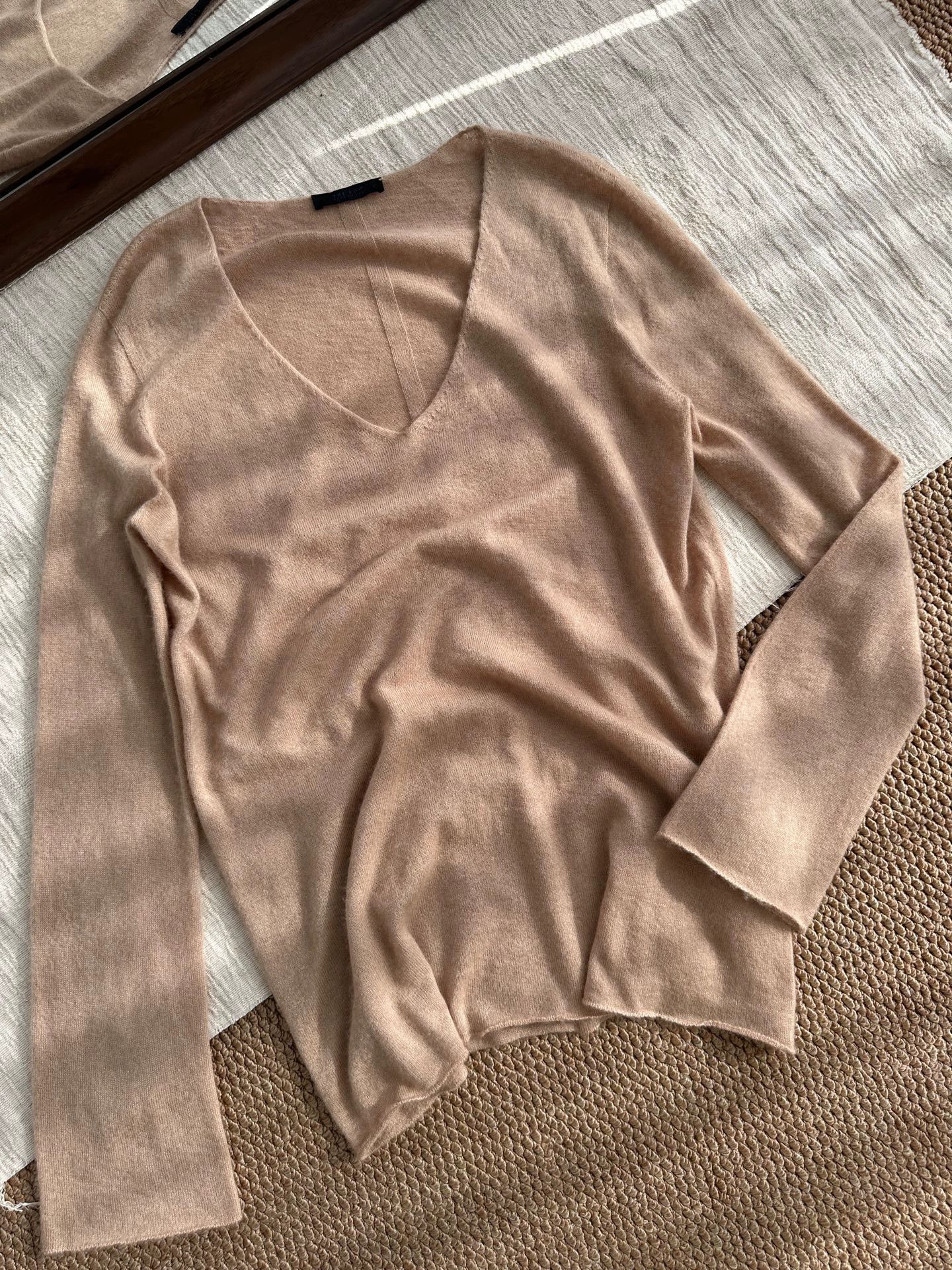 The Rolling Stones THE ROW V-neck long sleeve knit women's tan S Size S / US 4 / IT 40 - 1 Thumbnail