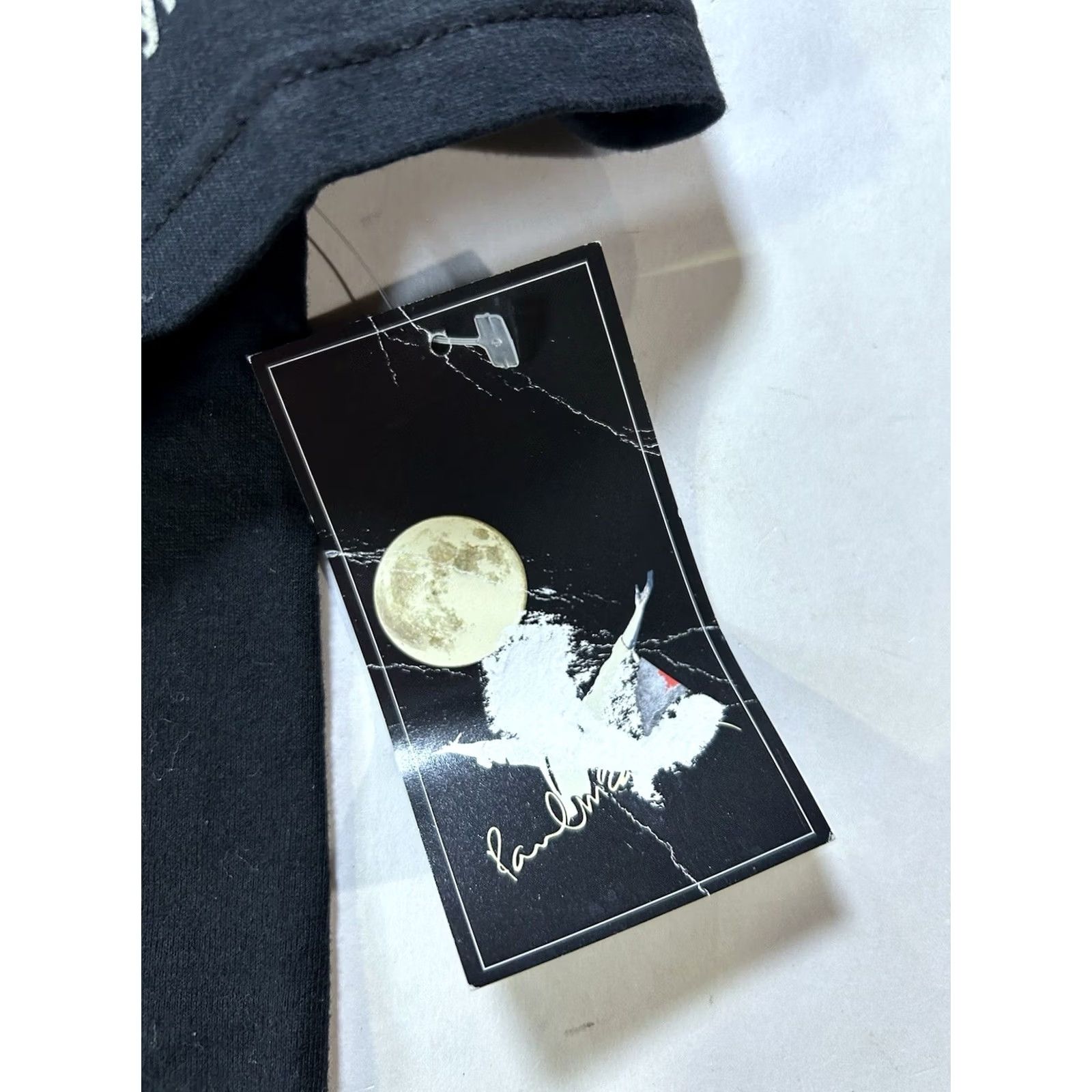 Hard Rock Cafe VINTAGE Paul McCartney Hard Rock Cafe Artist Spotlight Moon WHY HUNGER 2010 Medium Black Tee Unisex Adults Size US M / EU 48-50 / 2 - 6 Thumbnail
