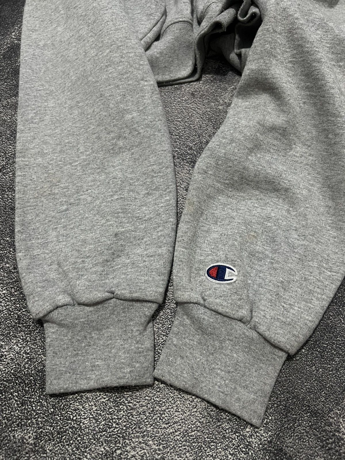 Champion Vintage Champion Sweatshirt Size US L / EU 52-54 / 3 - 4 Thumbnail