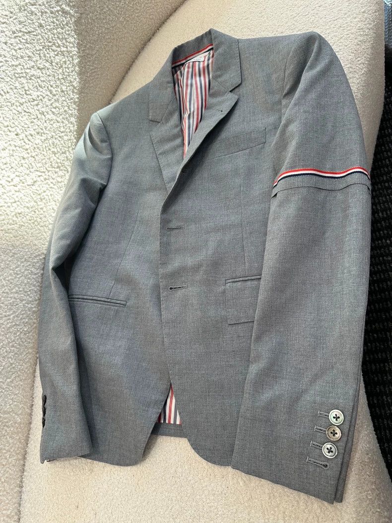 Thom Browne Thom Browne size0 Suit Size 36R - 1 Thumbnail