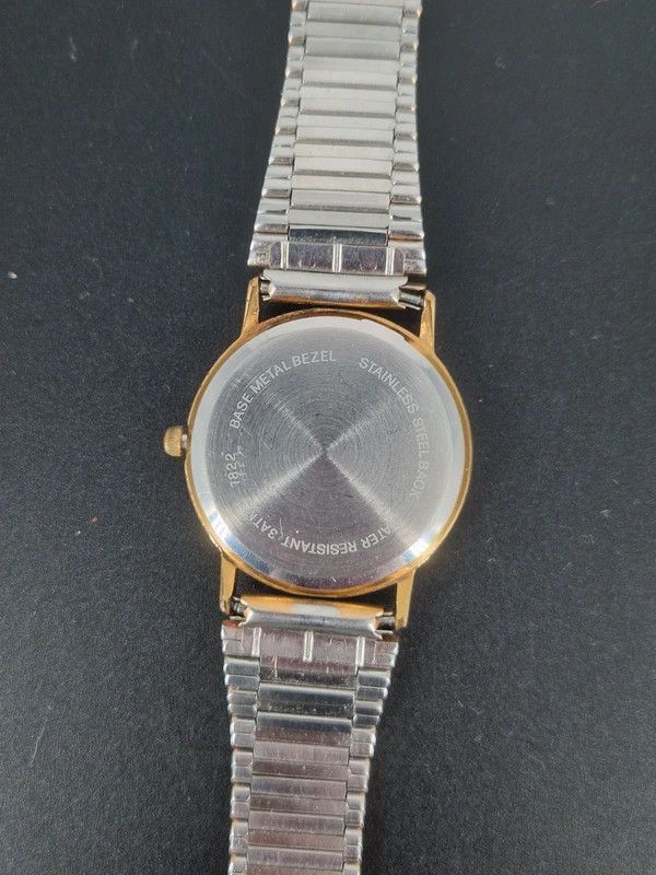 Other Vintage Speidel Moonphase Gold Quartz Watch Swiss Movement Size 36 - 6 Thumbnail
